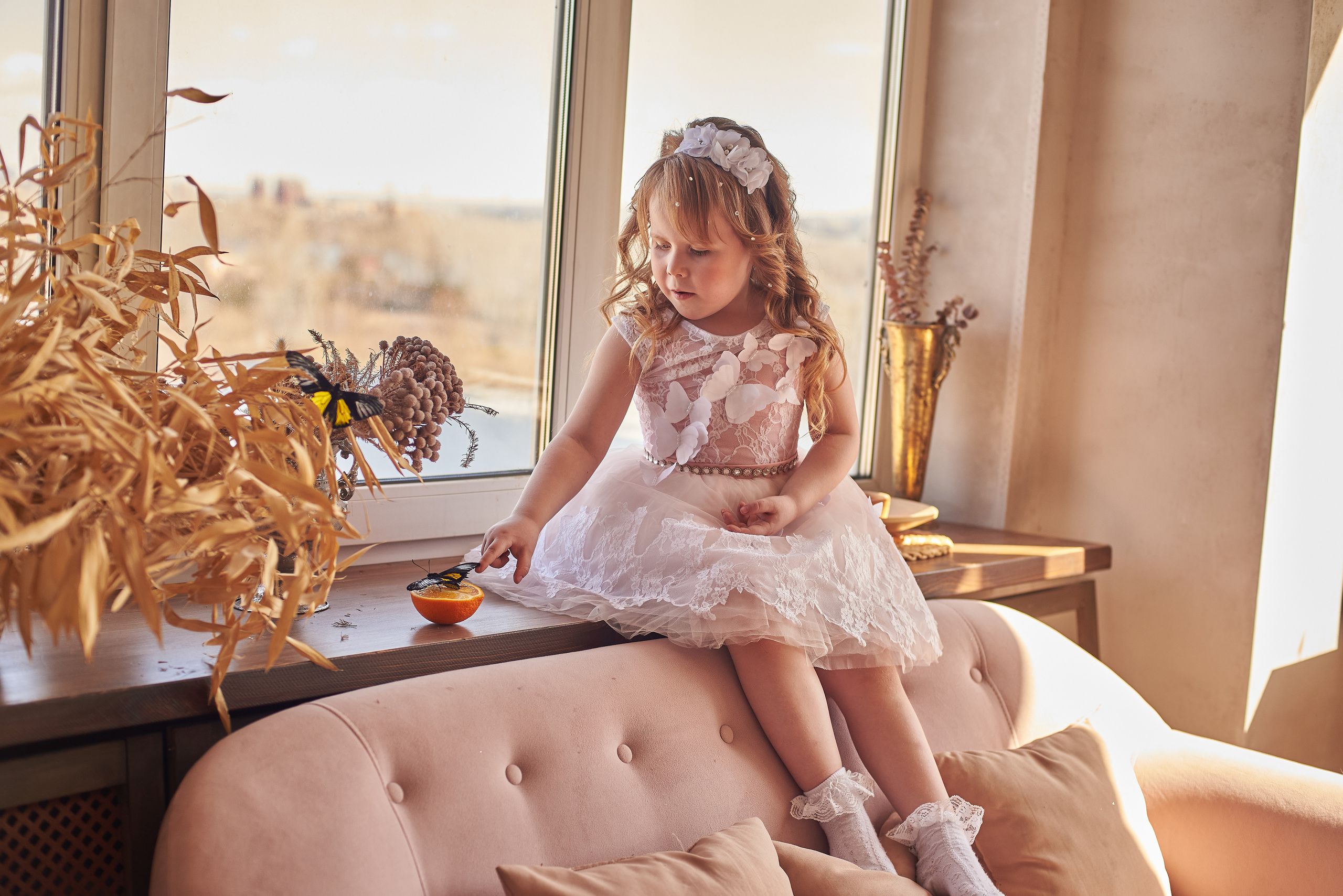 Фотопроет для детей с живыми бабочками в Красноярске. Фотограф в Красноярске Шепелева Мария