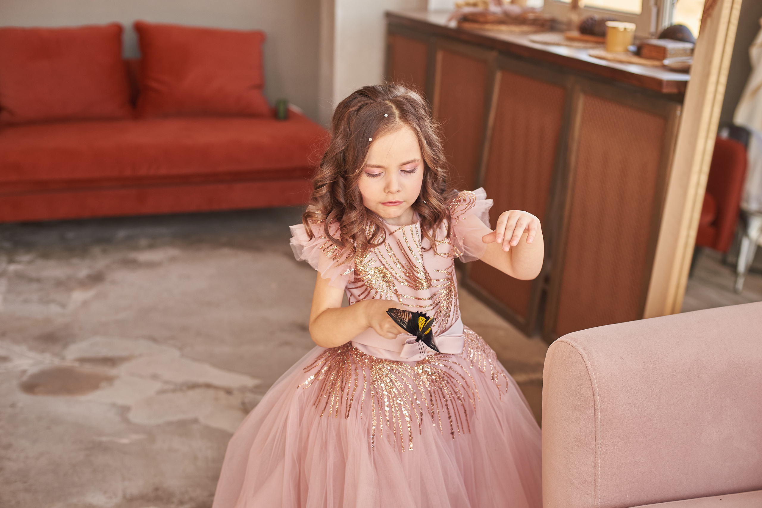 Фотопроет для детей с живыми бабочками в Красноярске. Фотограф в Красноярске Шепелева Мария