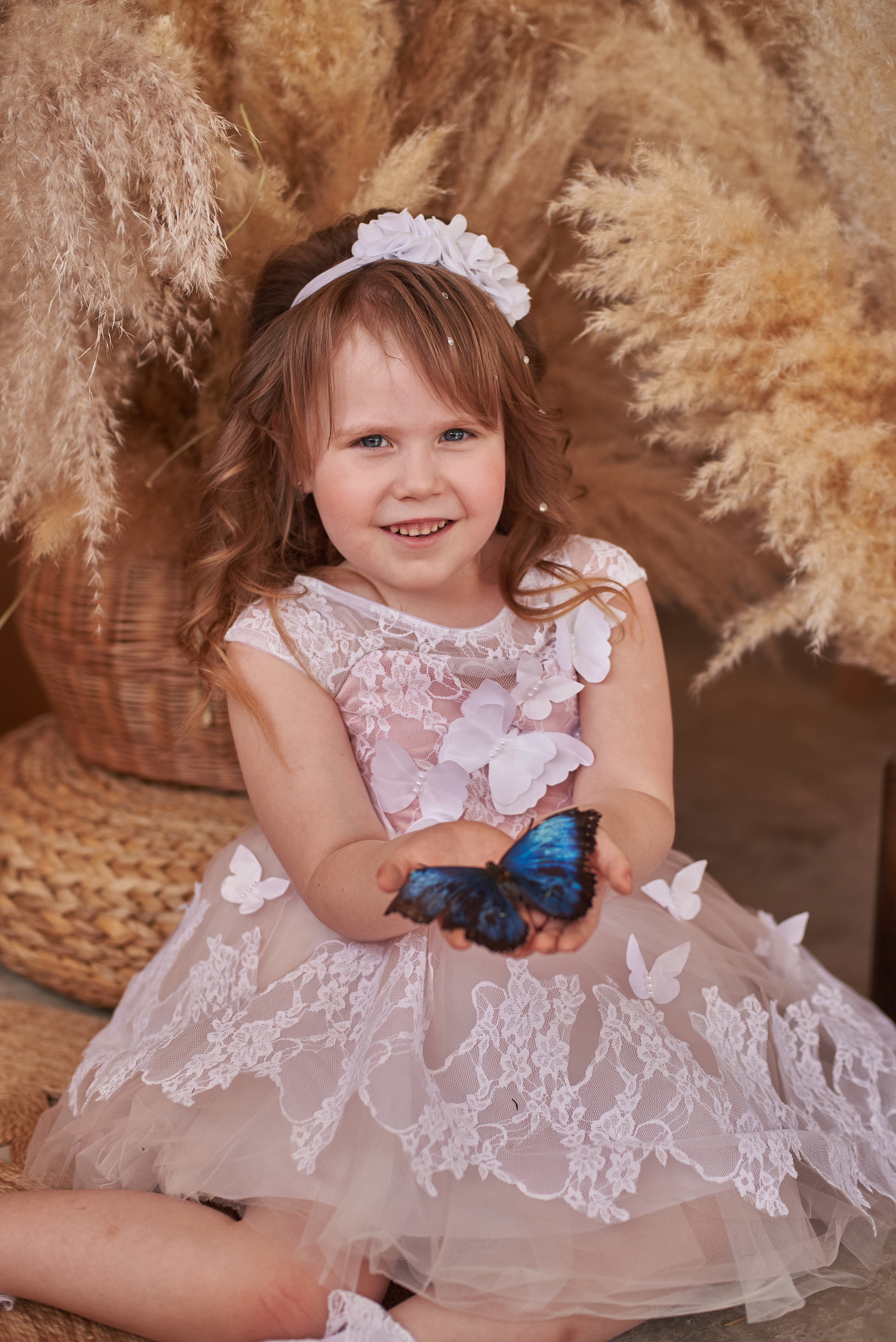 Фотопроет для детей с живыми бабочками в Красноярске. Фотограф в Красноярске Шепелева Мария