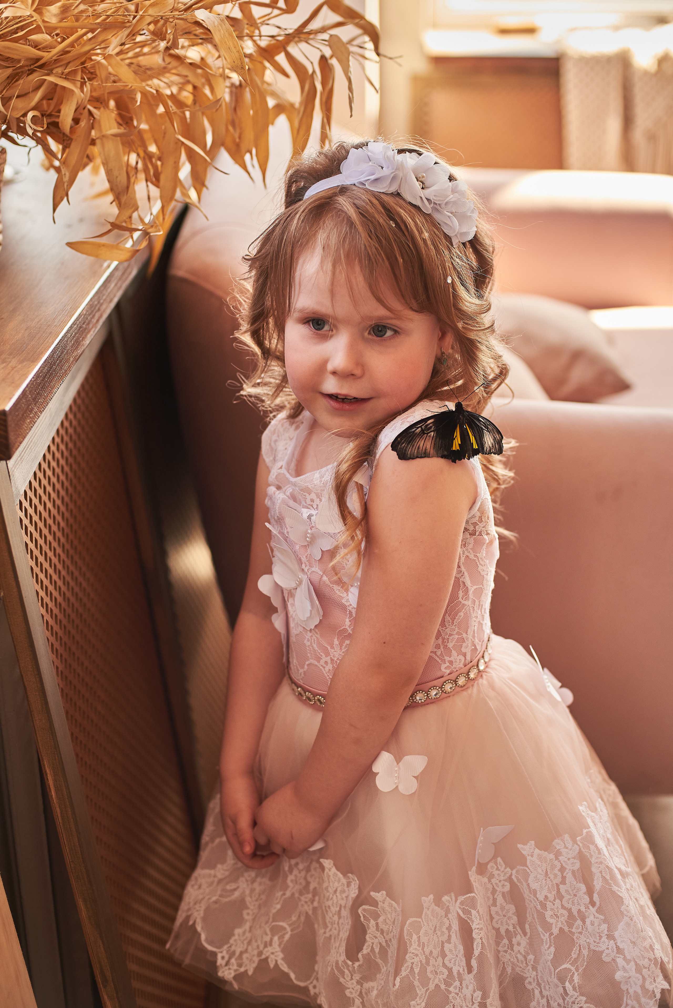 Фотопроет для детей с живыми бабочками в Красноярске. Фотограф в Красноярске Шепелева Мария