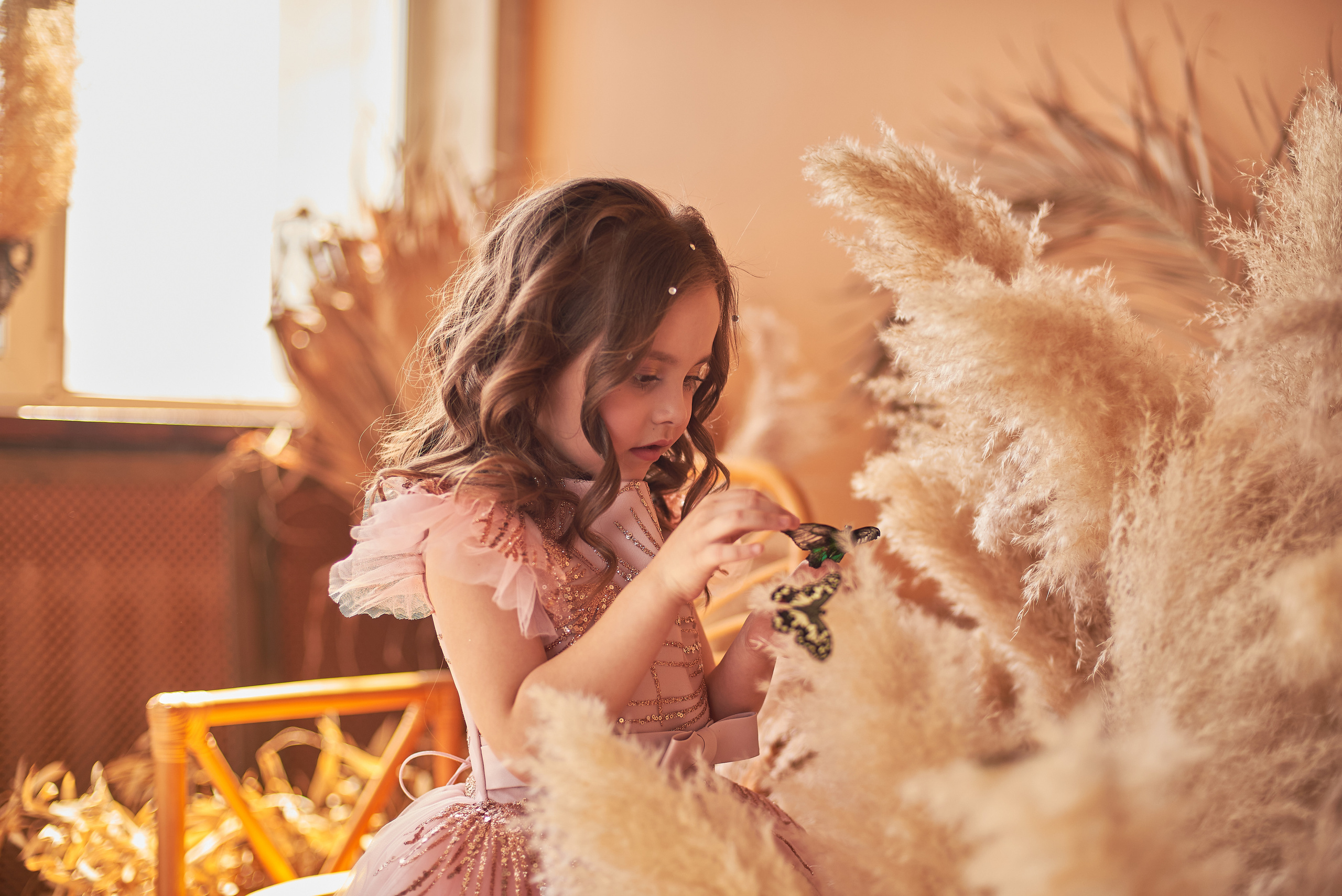 Фотопроет для детей с живыми бабочками в Красноярске. Фотограф в Красноярске Шепелева Мария