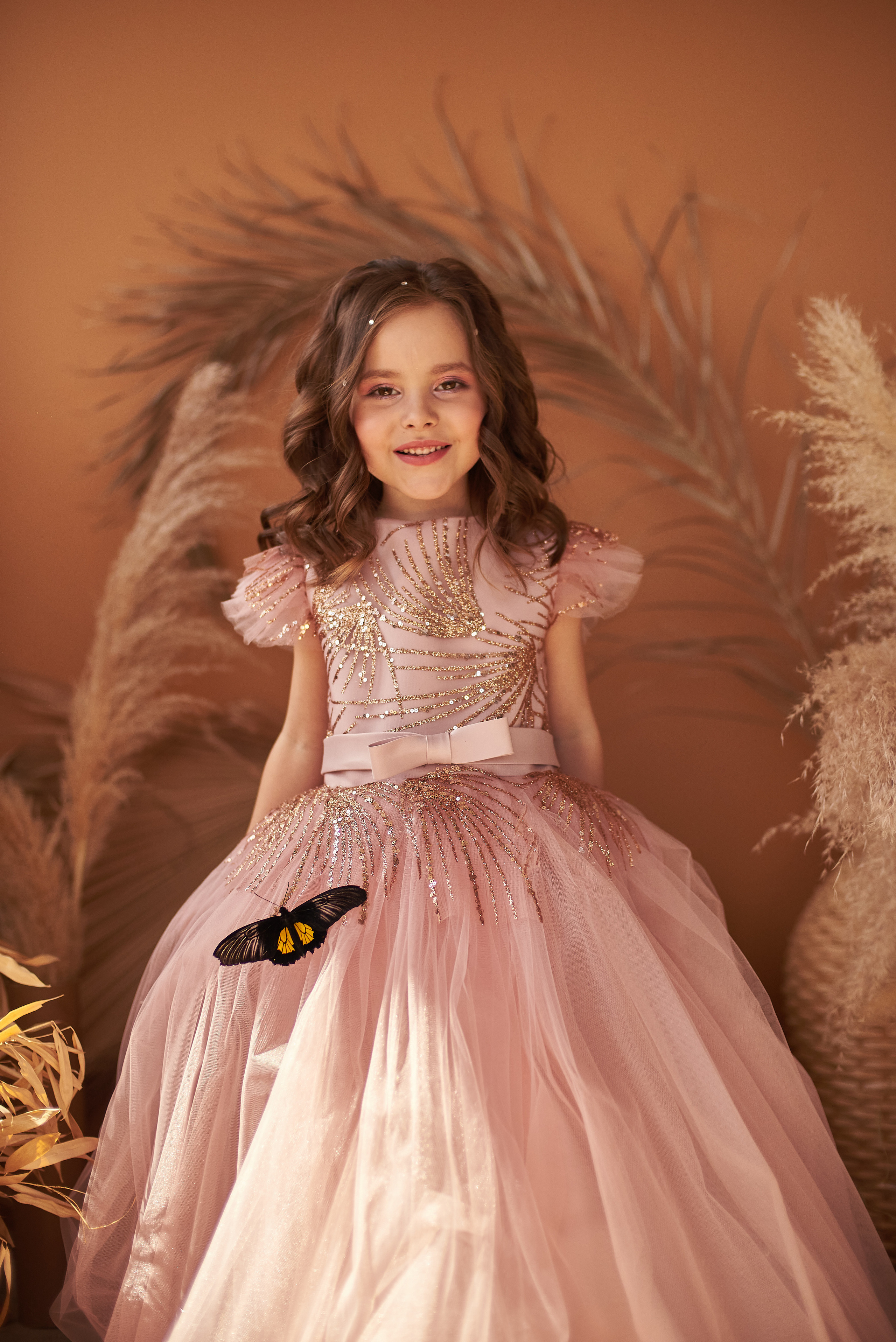 Фотопроет для детей с живыми бабочками в Красноярске. Фотограф в Красноярске Шепелева Мария