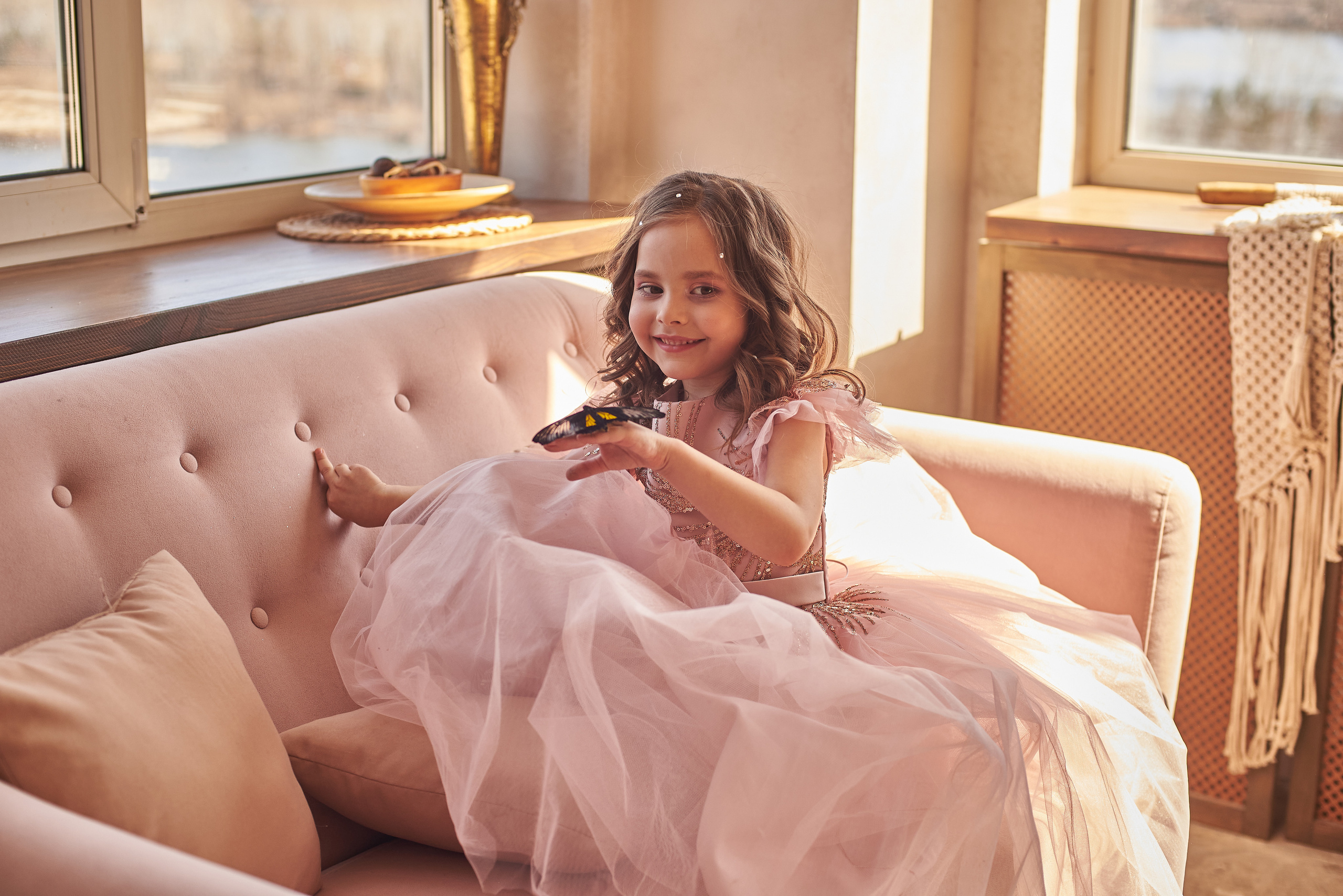 Фотопроет для детей с живыми бабочками в Красноярске. Фотограф в Красноярске Шепелева Мария