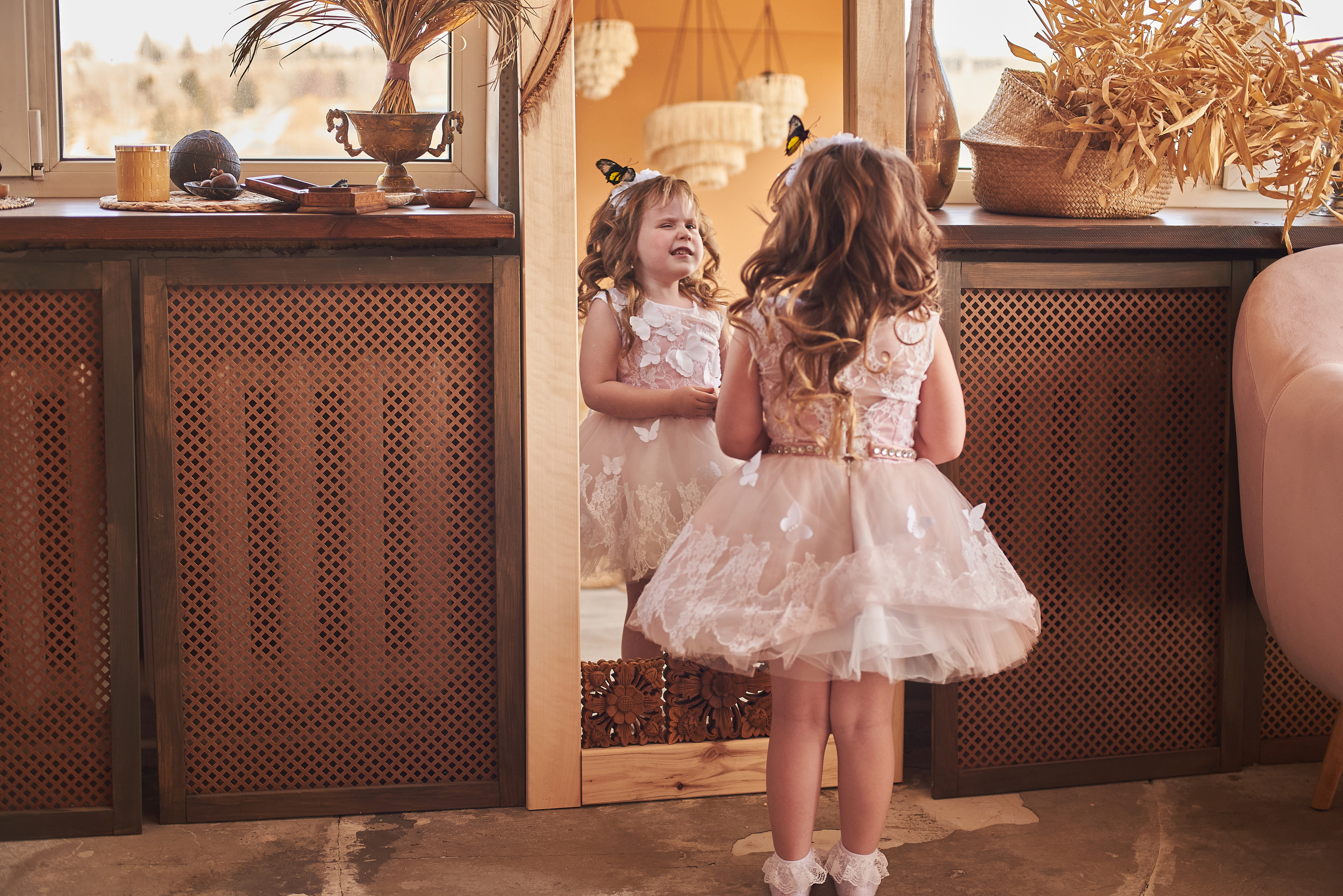 Фотопроет для детей с живыми бабочками в Красноярске. Фотограф в Красноярске Шепелева Мария