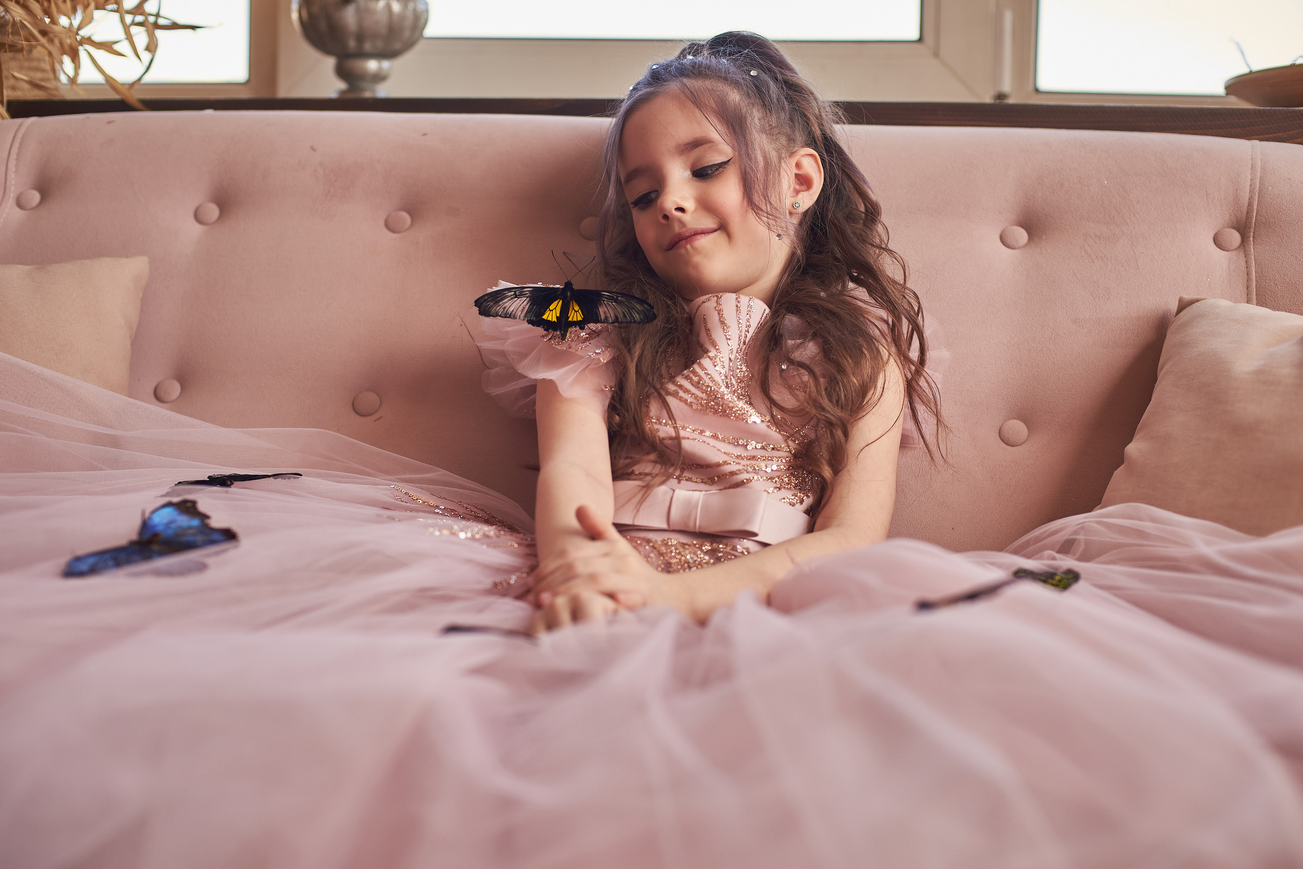 Фотопроет для детей с живыми бабочками в Красноярске. Фотограф в Красноярске Шепелева Мария