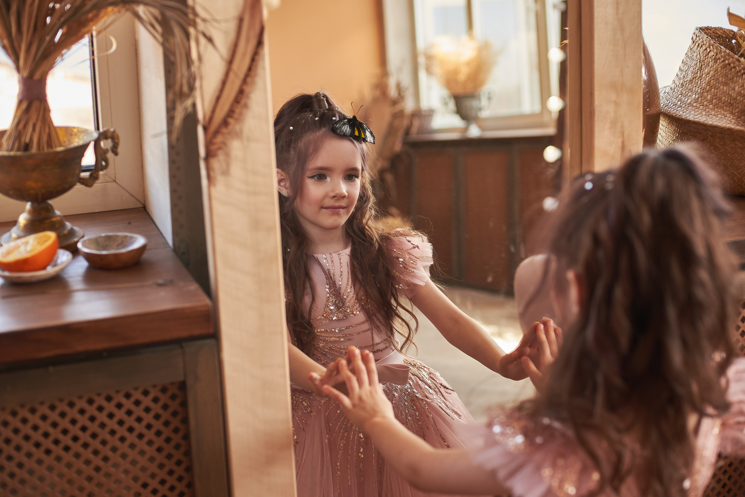 Фотопроет для детей с живыми бабочками в Красноярске. Фотограф в Красноярске Шепелева Мария