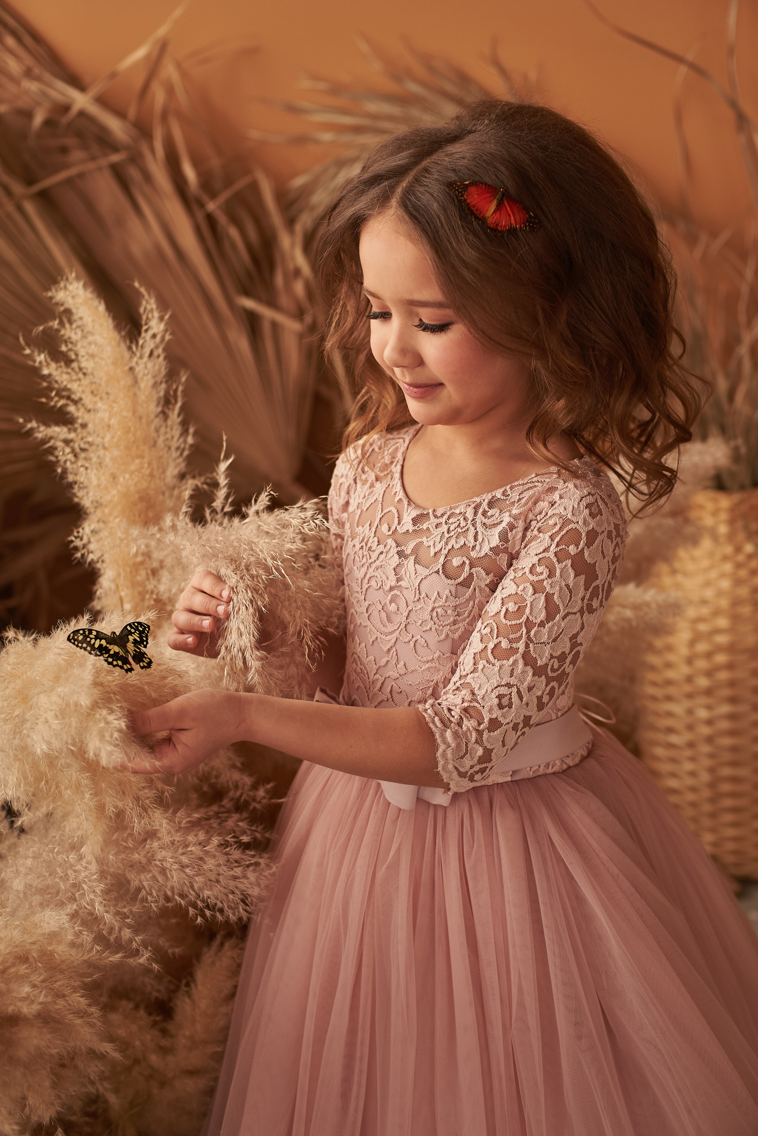 Фотопроет для детей с живыми бабочками в Красноярске. Фотограф в Красноярске Шепелева Мария