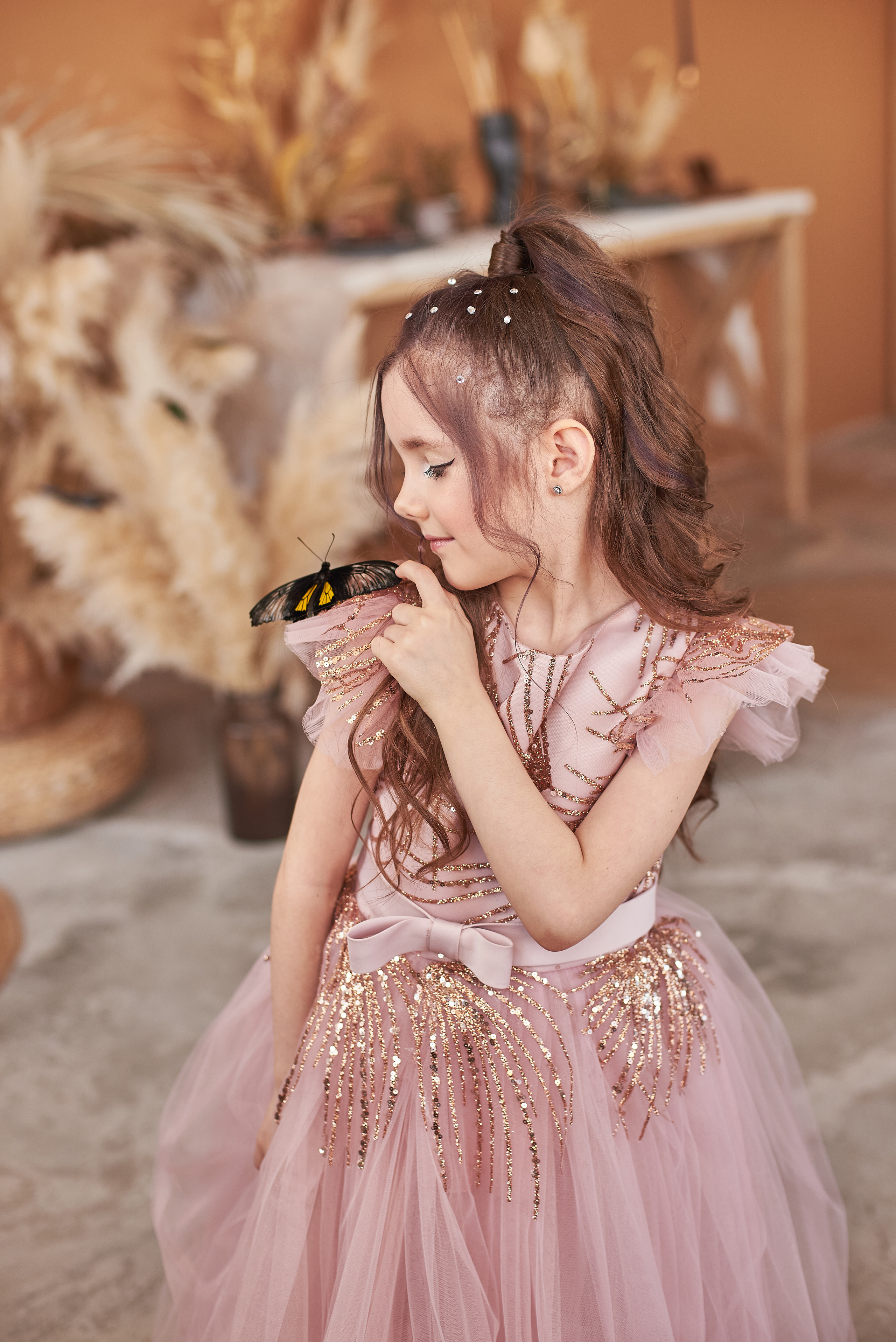 Фотопроет для детей с живыми бабочками в Красноярске. Фотограф в Красноярске Шепелева Мария