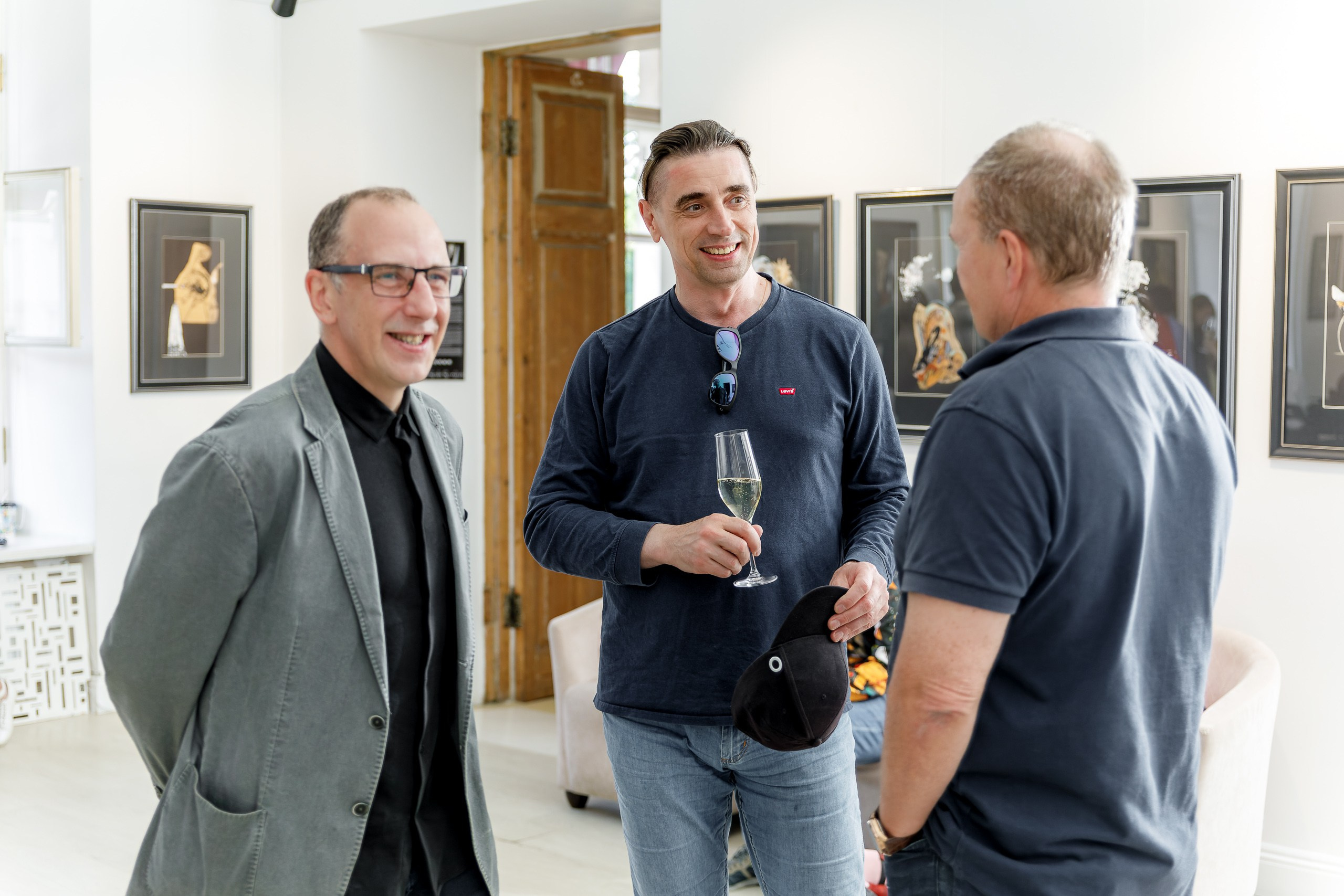 Финисаж выставки Евгения Крылова. Photographer Sergei Miroshnikov