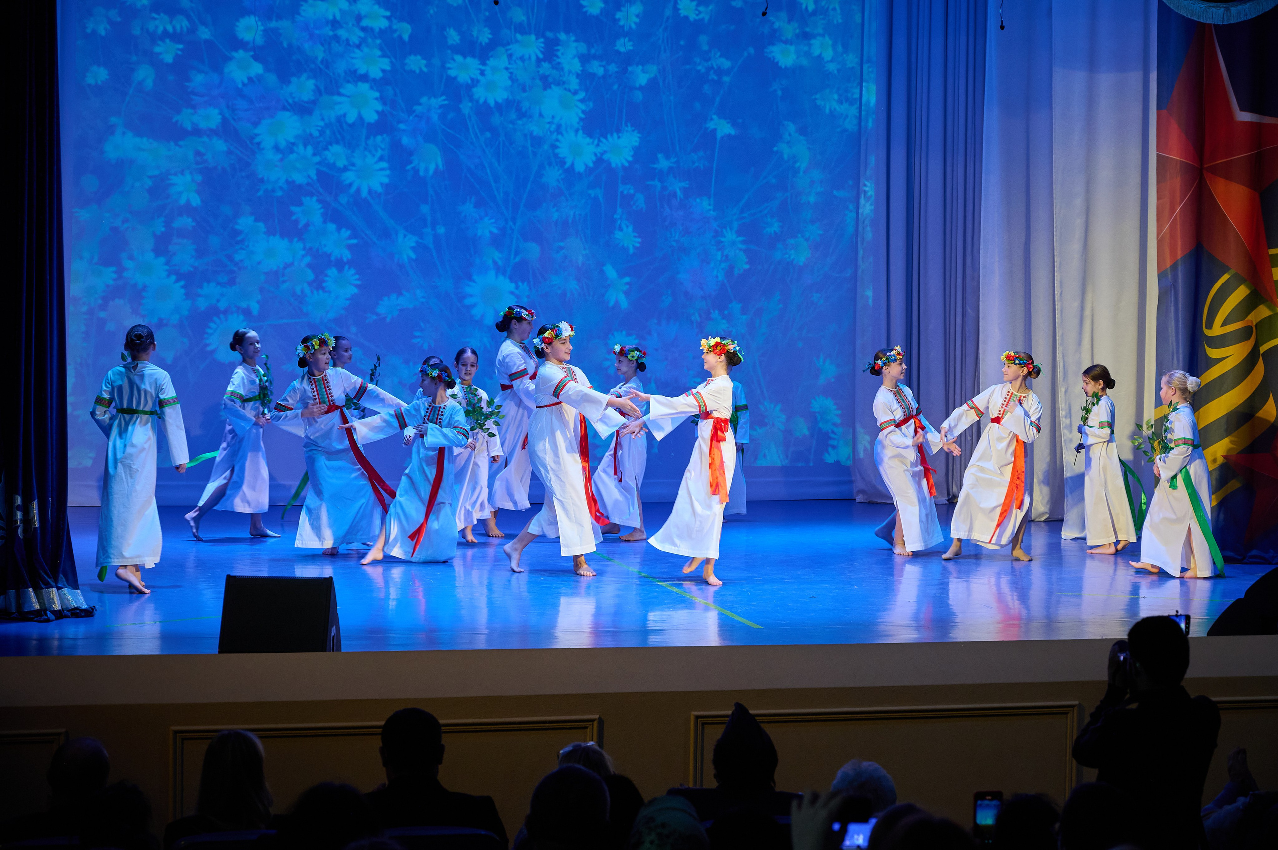 23 февраля Марьина роща. Жизнь курорта Кабардинка в фотографиях