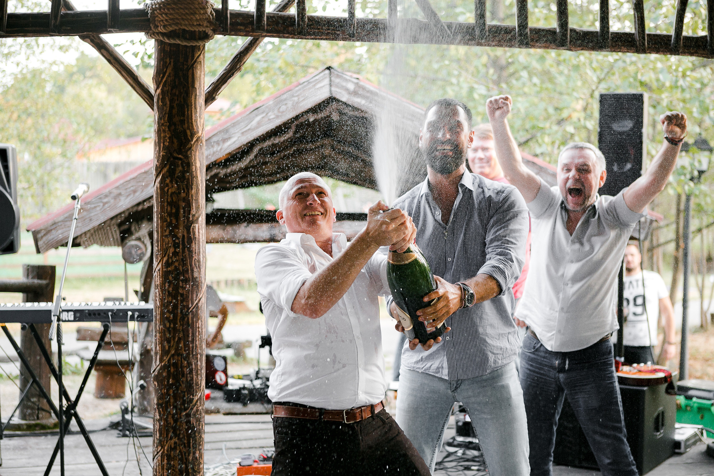 Свадебный и рекламный фотограф в Пензе Денис Деревянко