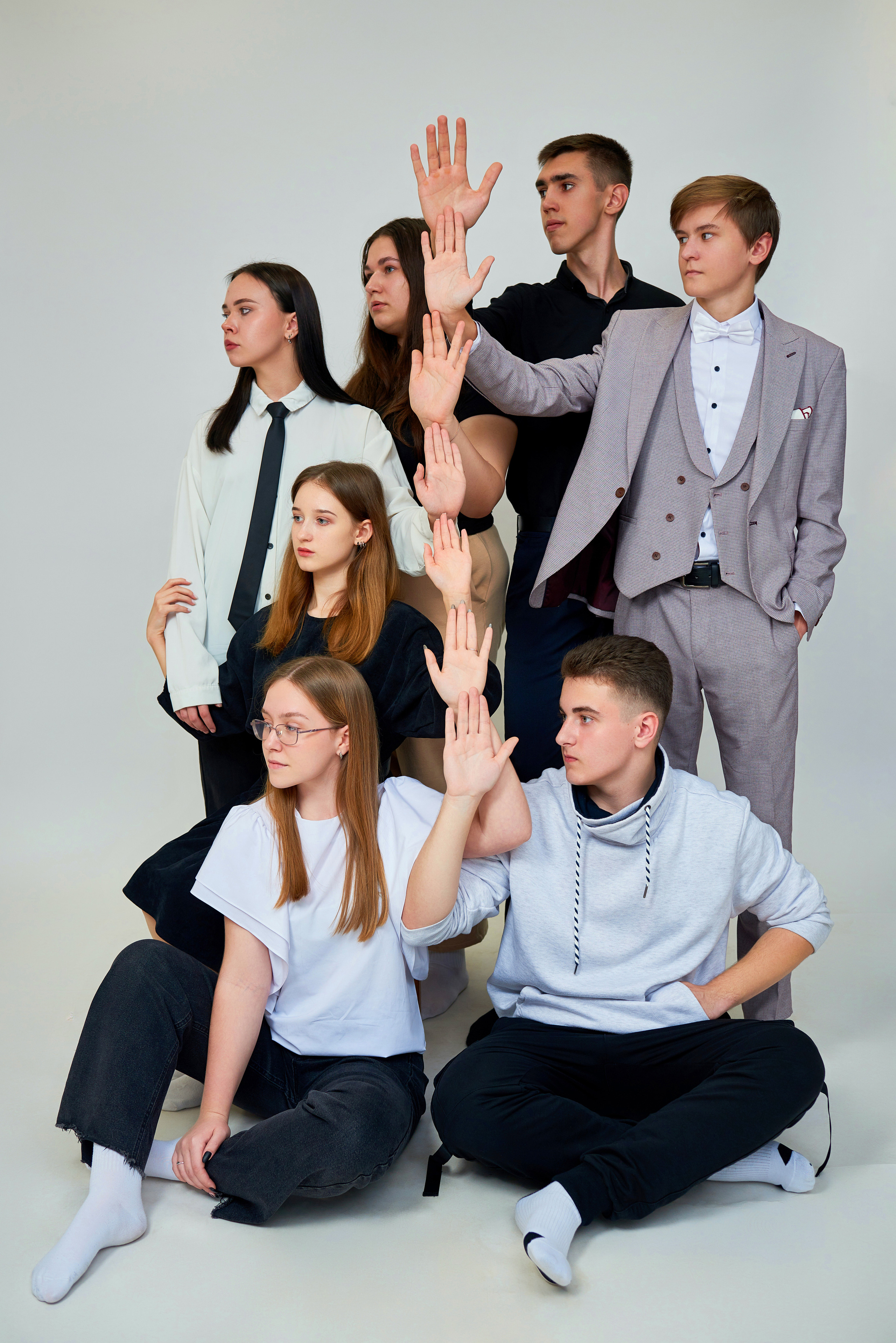 Выпускные фотосессии для 9 и 11 классов. Выпускные альбомы в Ставрополе