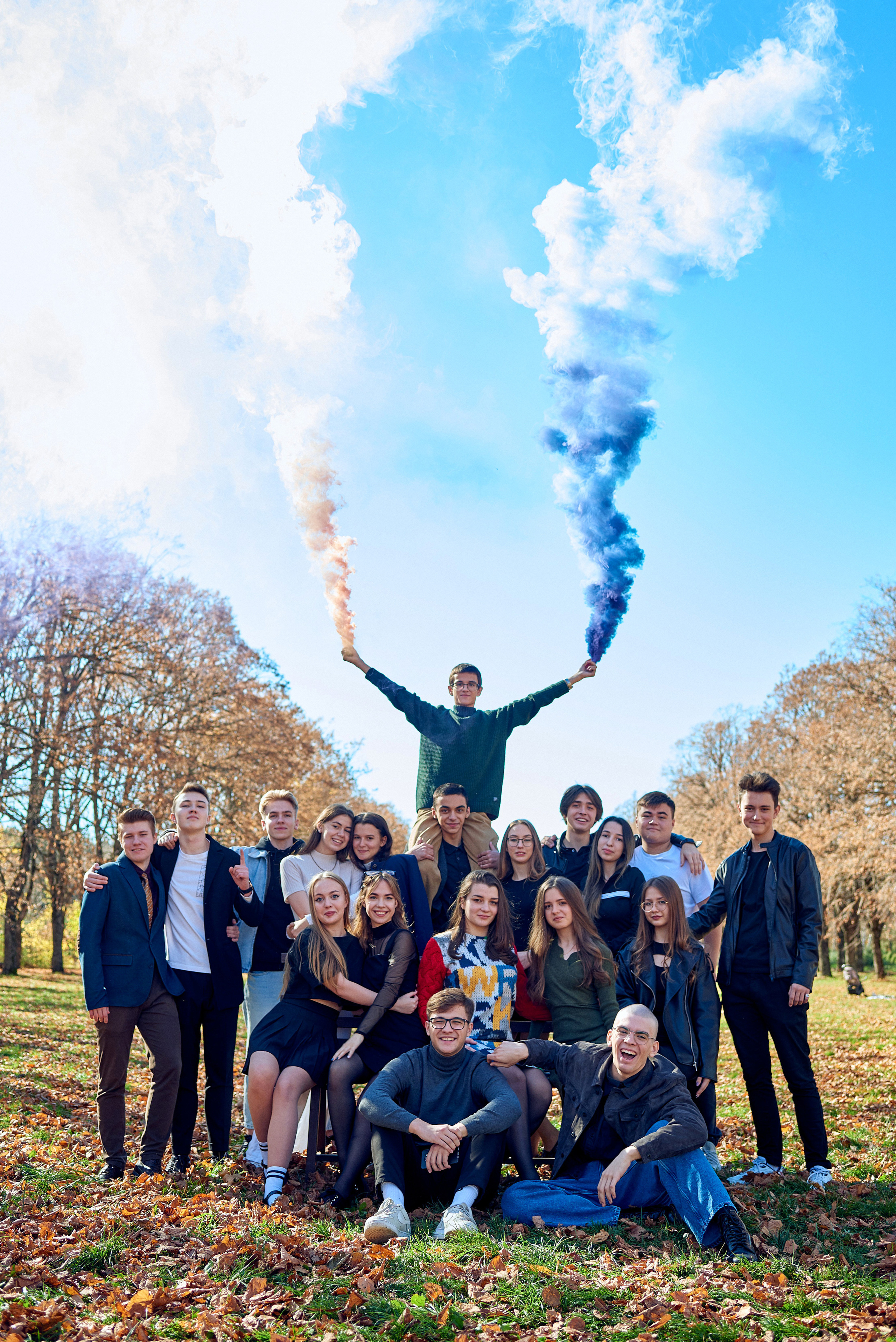 Выпускные фотосессии для 9 и 11 классов. Выпускные альбомы в Ставрополе