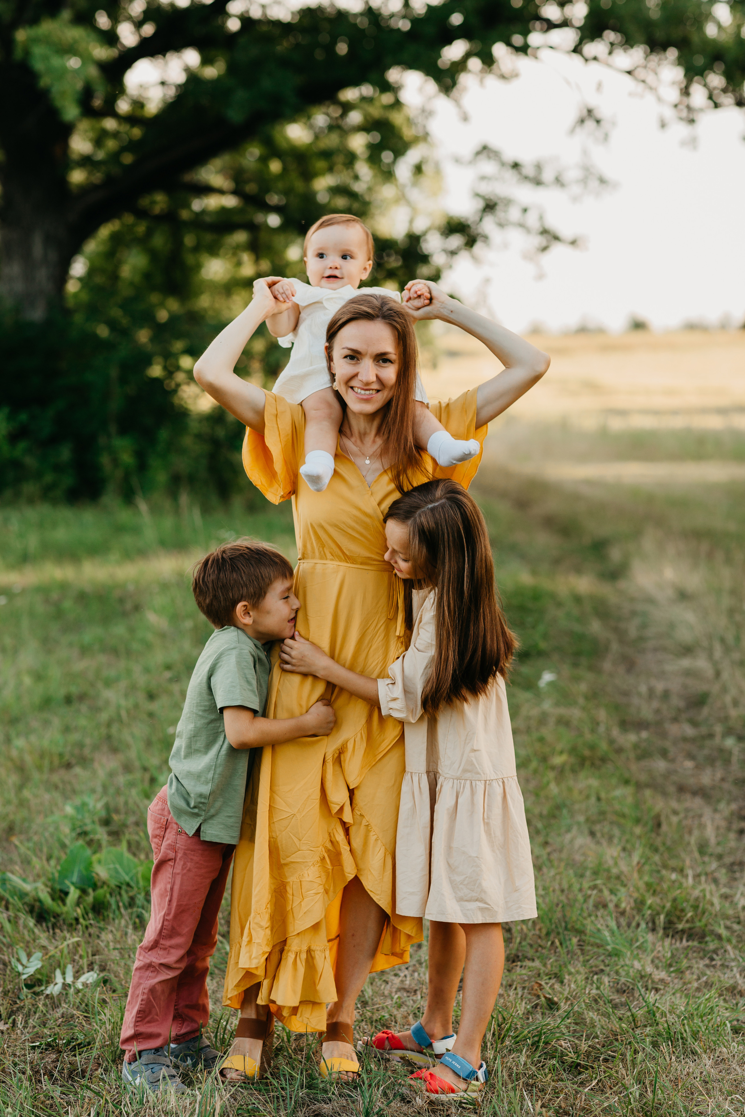 Летняя сьемка веселой семьи Андрея и Росаны. Основная