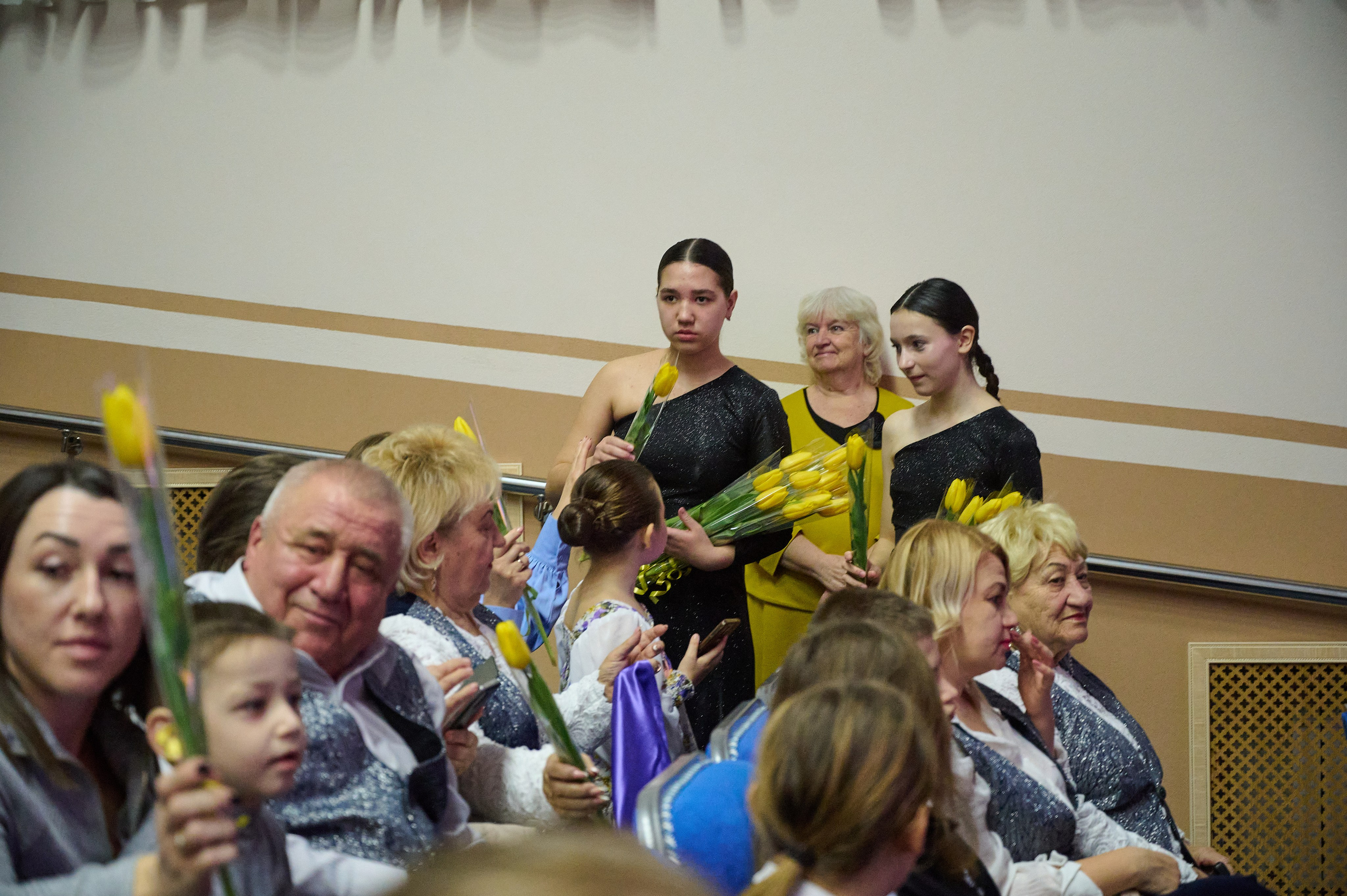 8 марта Марьина роща. Жизнь курорта Кабардинка в фотографиях