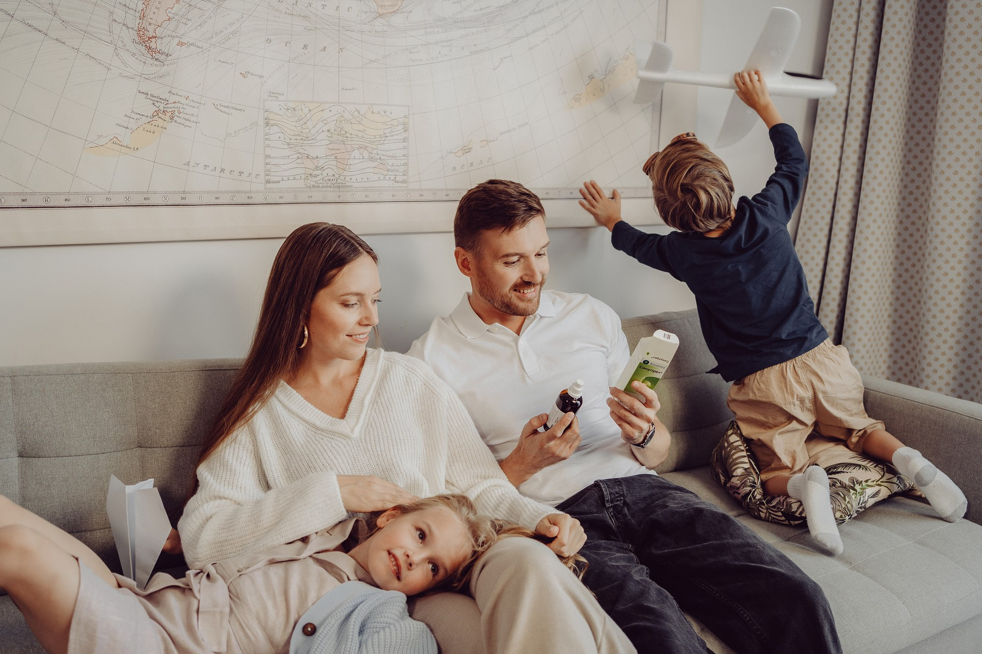 УСЛУГИ. Visual artist Daniil Kontorovich