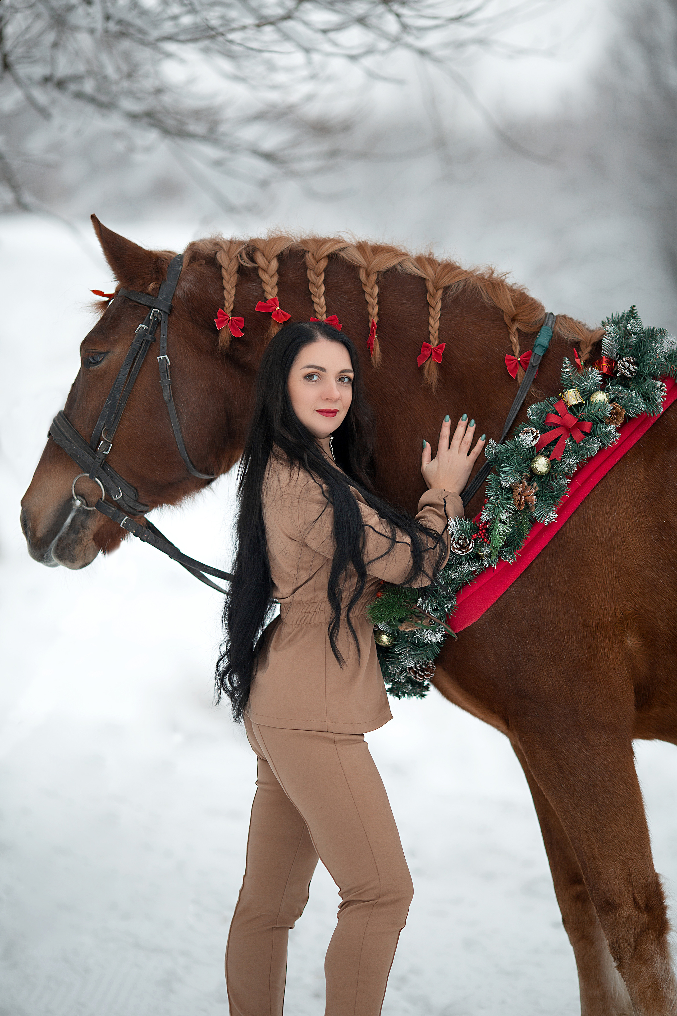 Екатерина с семьей и Радугой фотодень. Фотосессия с лошадьми в Нижнем Новгороде