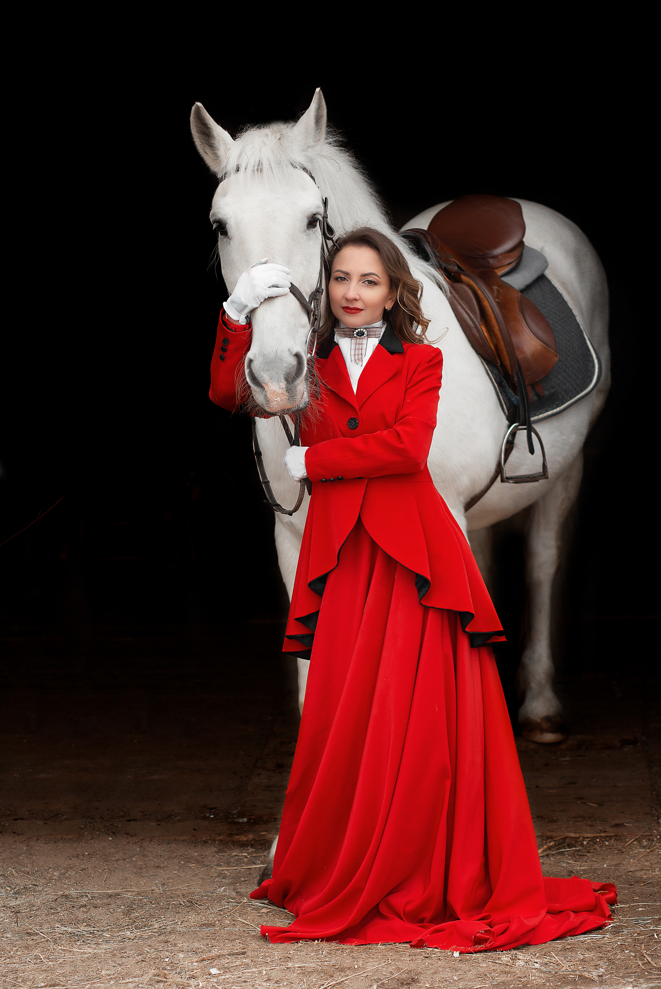 Евгения и Воробей 13.03.22. Фотосессия с лошадьми в Нижнем Новгороде