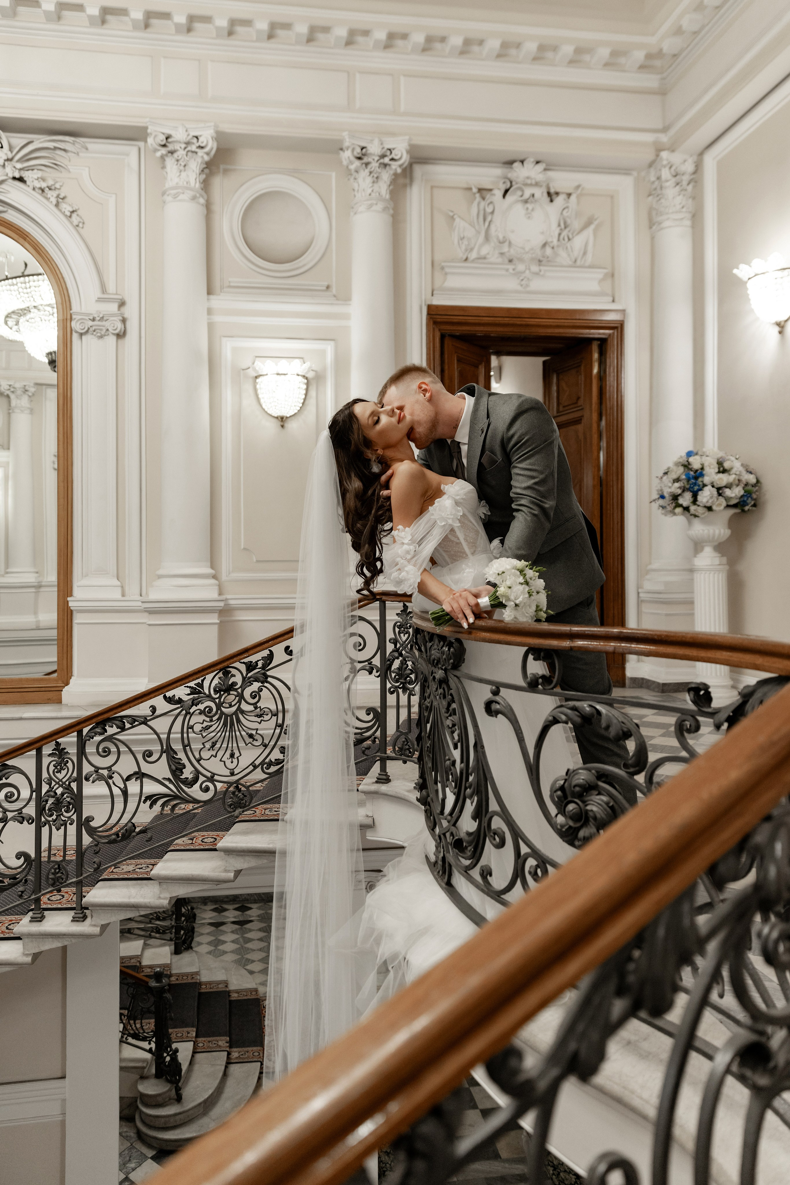 Анонс свадебной серии Насти и Ильи. Свадебный и портретный фотограф в Санкт-Петербурге Надежда Чечулина