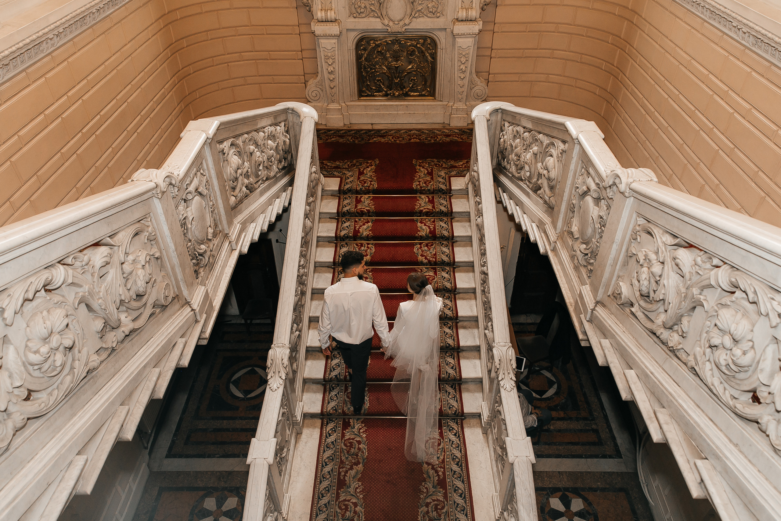 Портретные фотографии молодожёны свадебная фотосессия сборы невесты