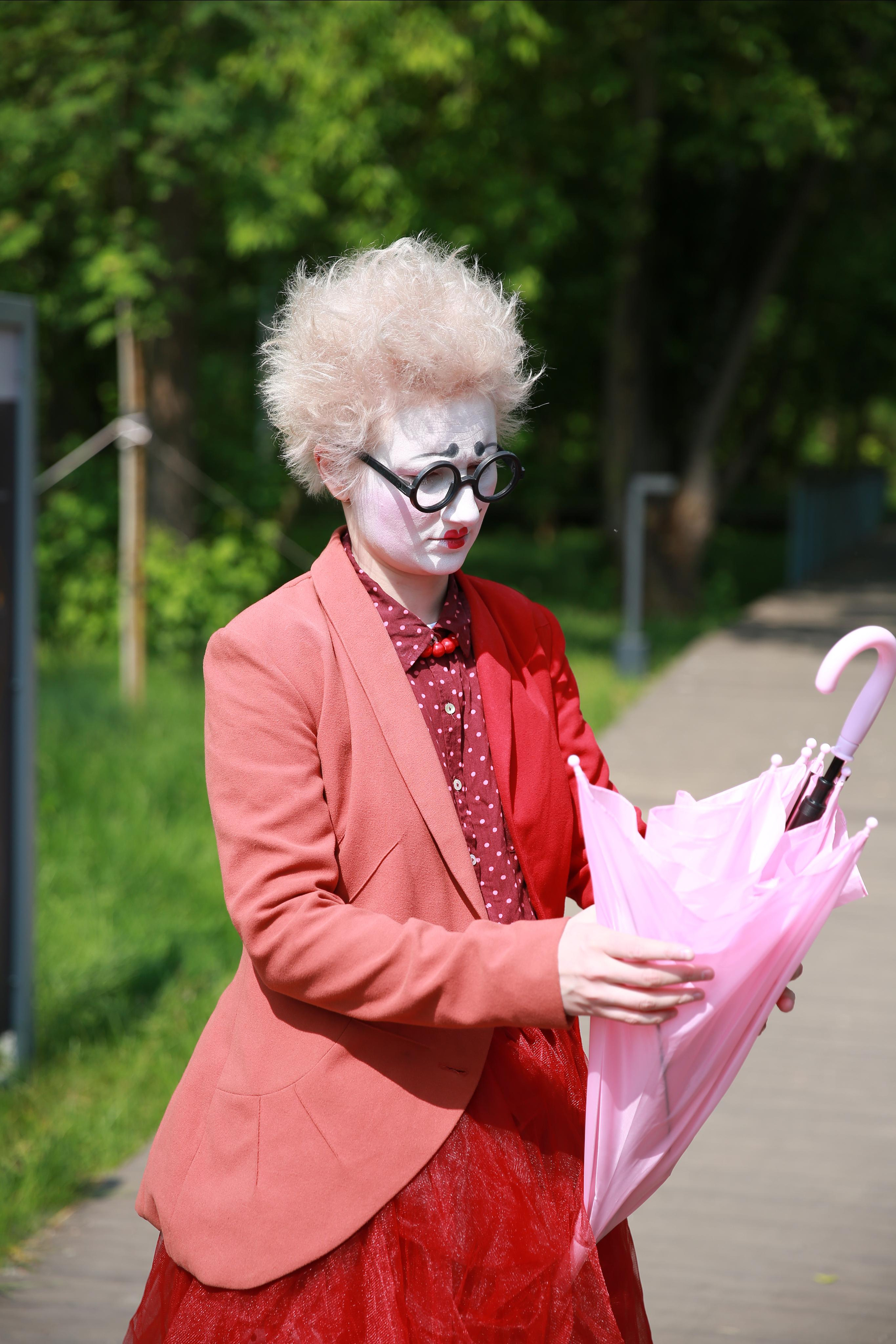 Фабрика радости от «Яркие люди». ZAGLADIN Bureau