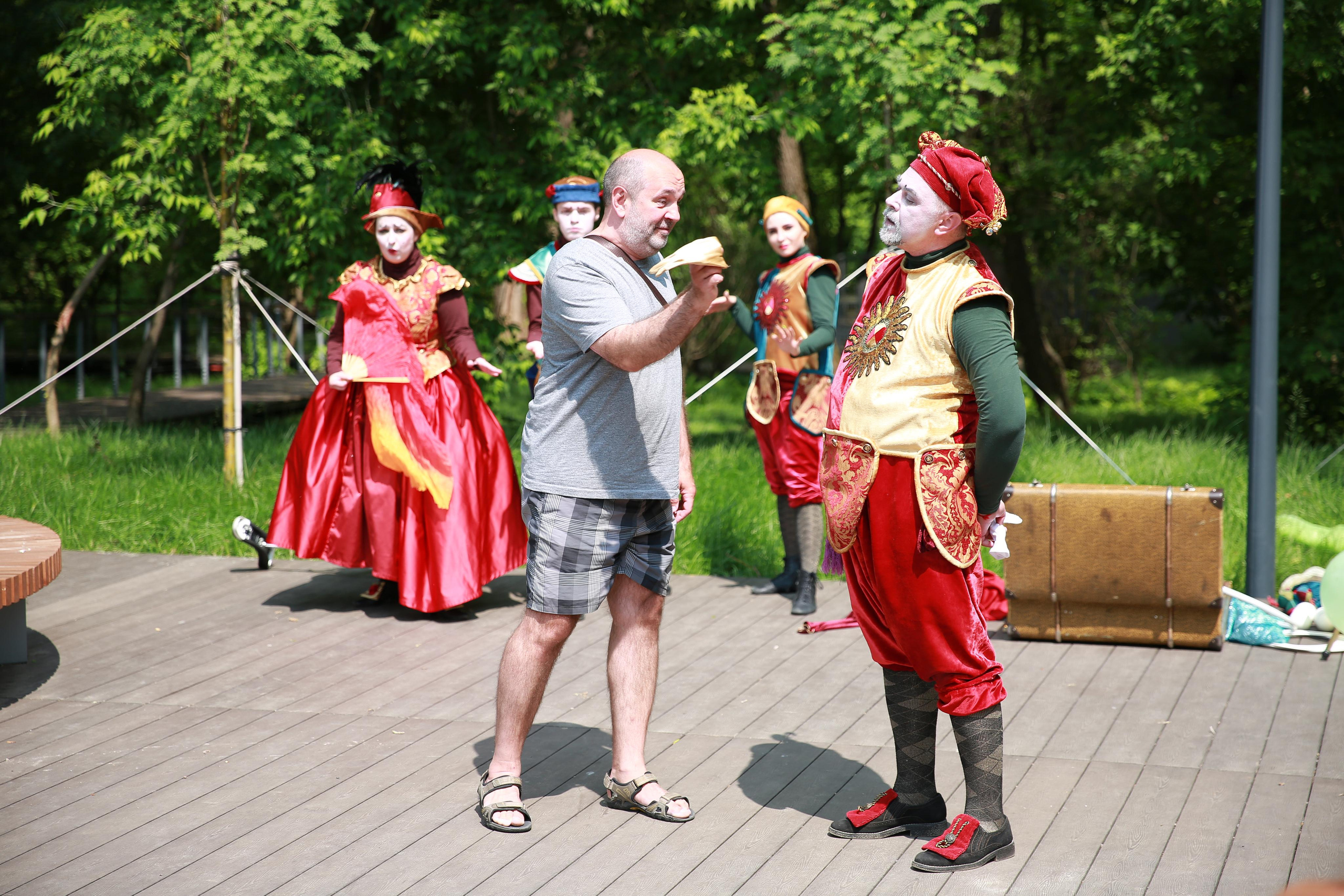 Фабрика радости от «Яркие люди». ZAGLADIN Bureau