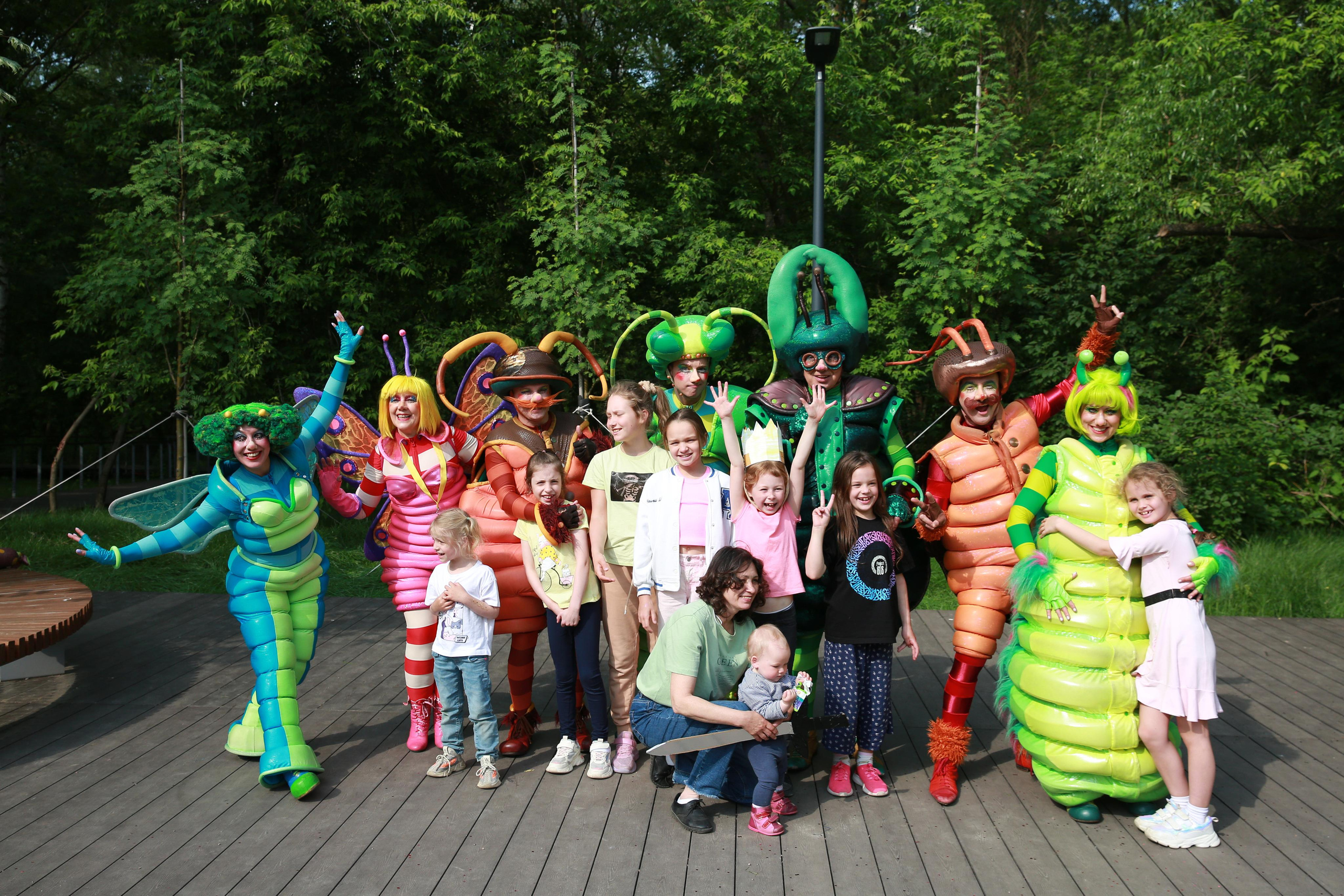 Фабрика радости от «Яркие люди». ZAGLADIN Bureau