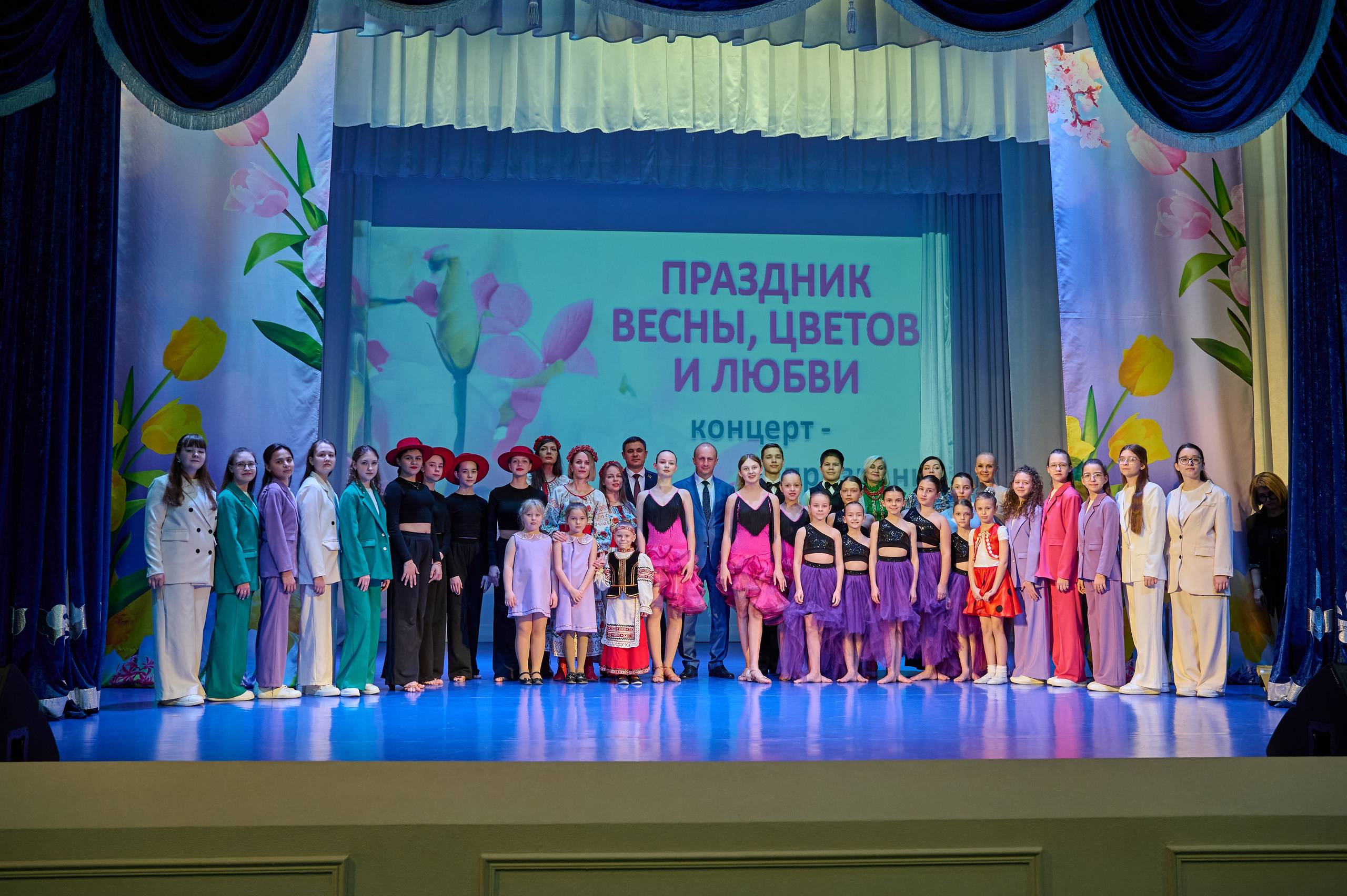 8 марта Марьина роща. Жизнь курорта Кабардинка в фотографиях