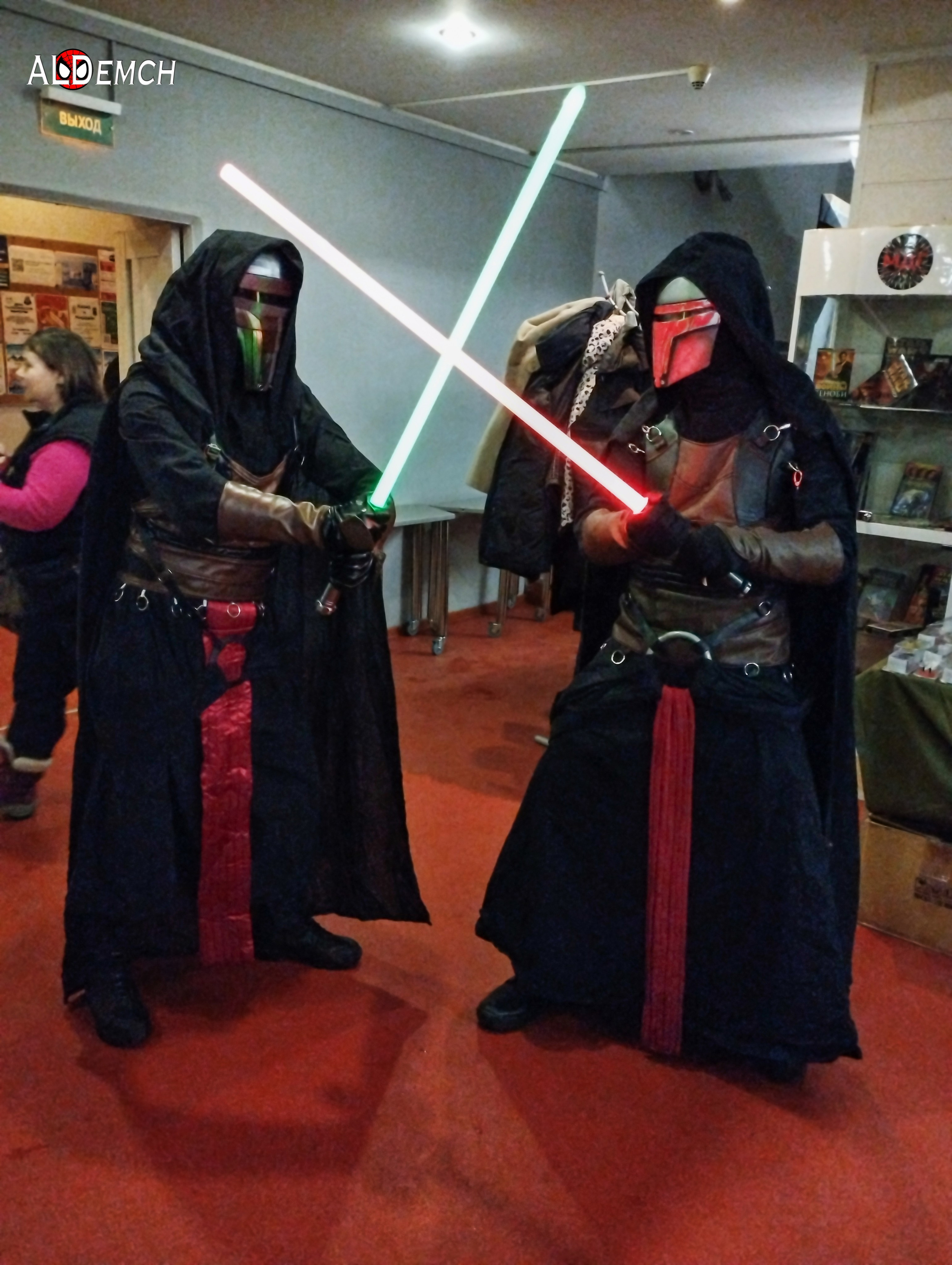 Фотосессия в музее Звездные Войны Далёкой Галактике в Москва