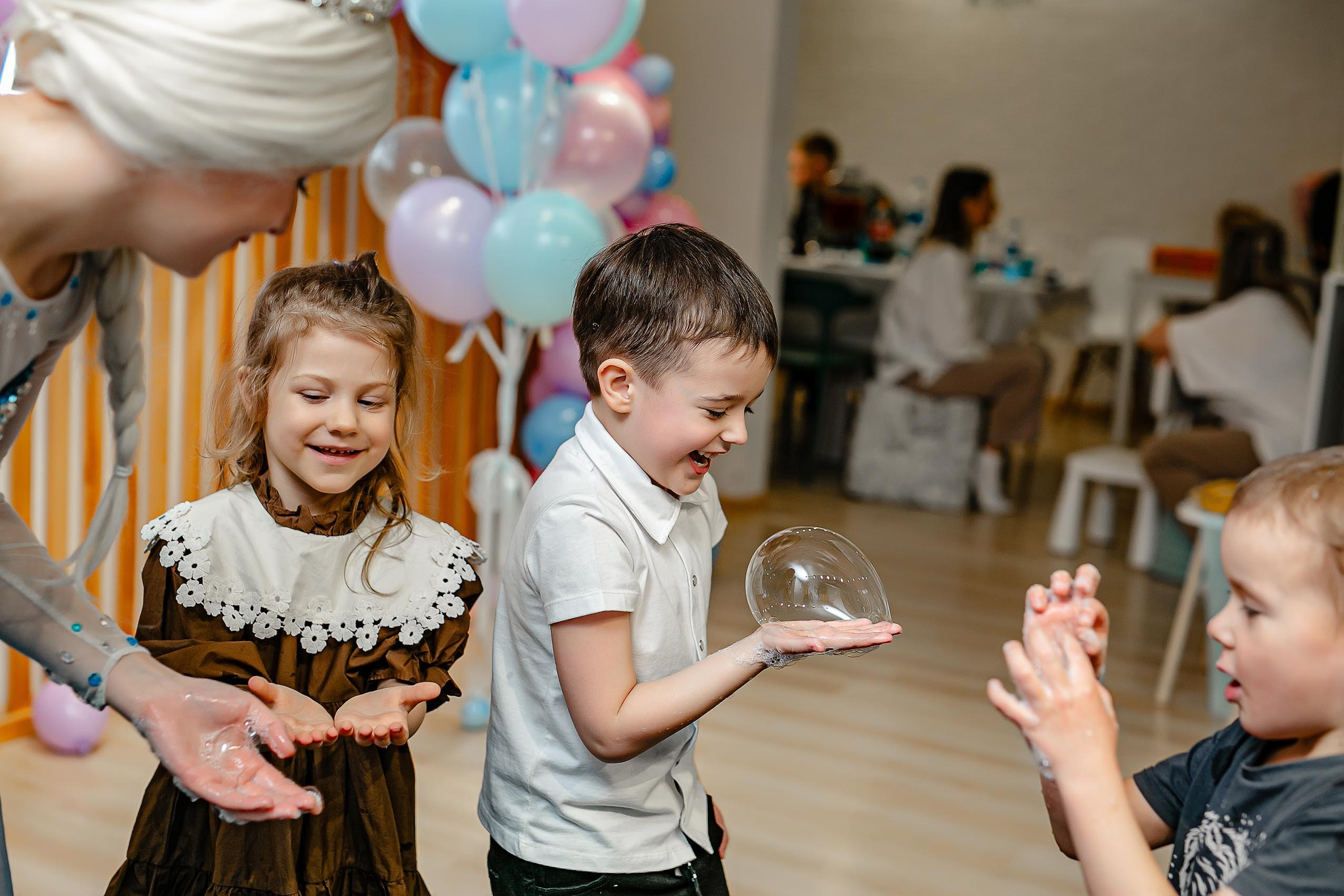 Детский фотограф Александр Степанов Владивосток. Владивосток семейный фотограф Александр Степанов