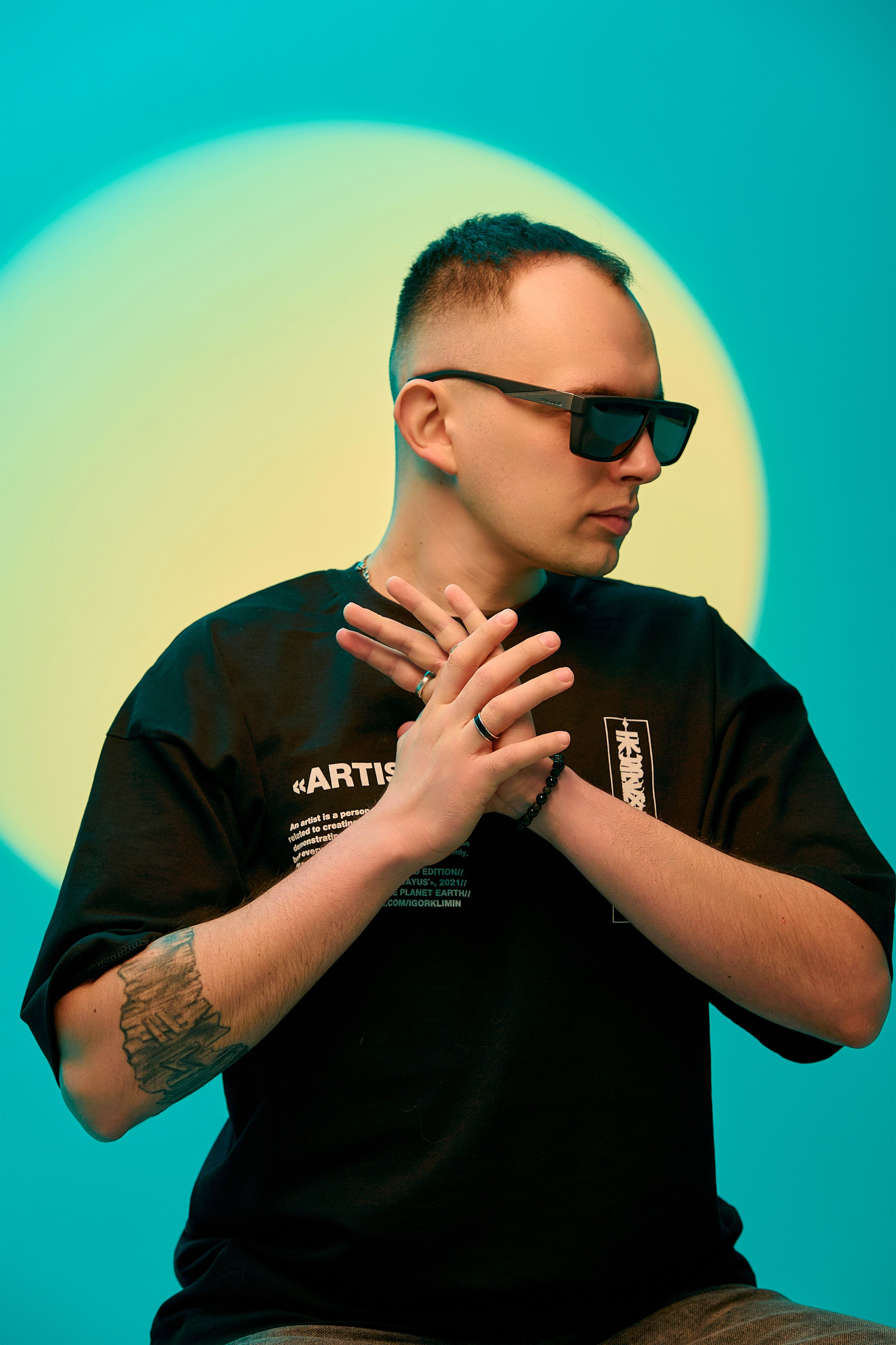 Мужские портреты. Контент фотограф для бизнеса и маркет-плейсов