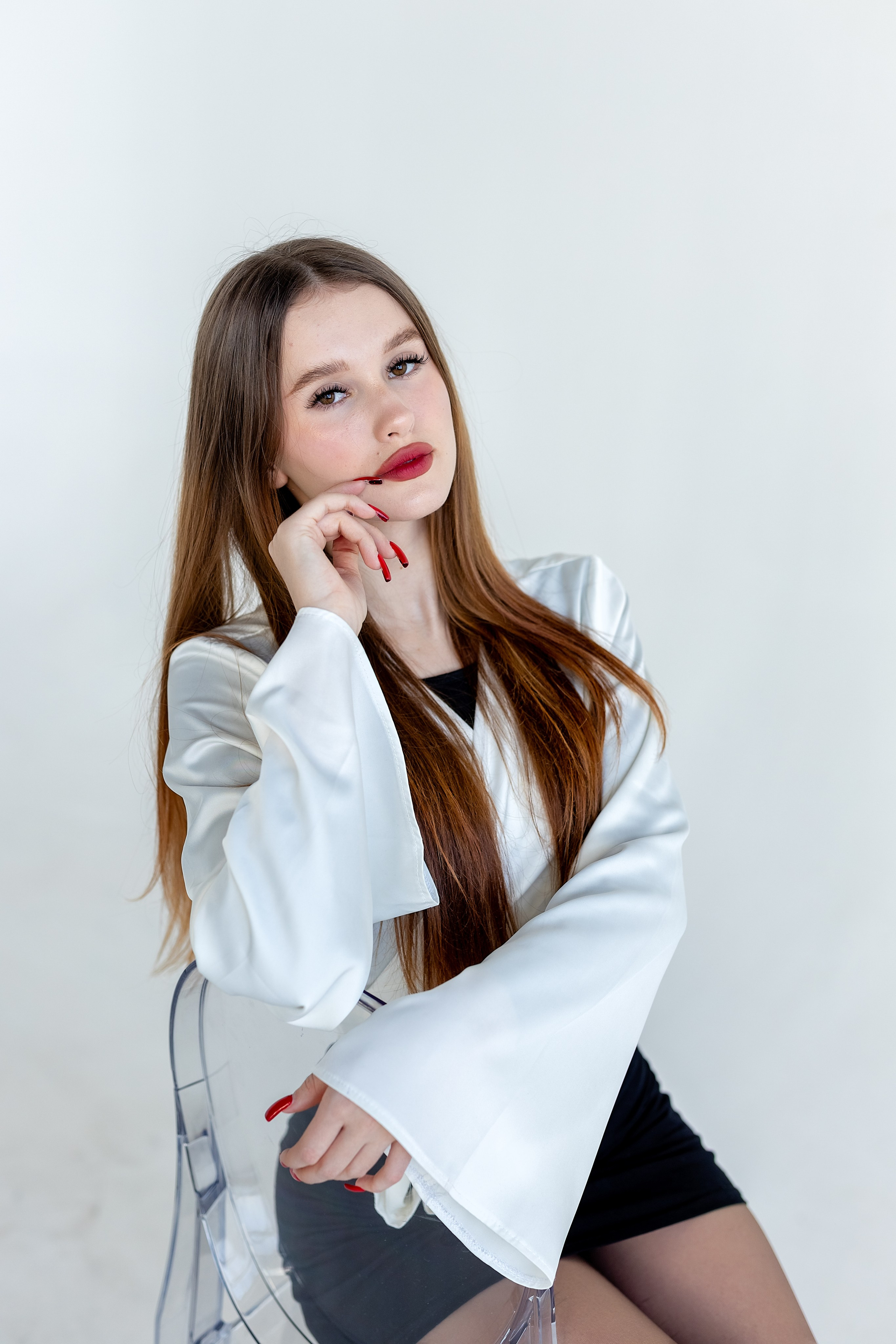 Школа 71, 9 класс. Владивосток. Стильный выпускной альбом Владивосток фотограф Вероника Мигачева