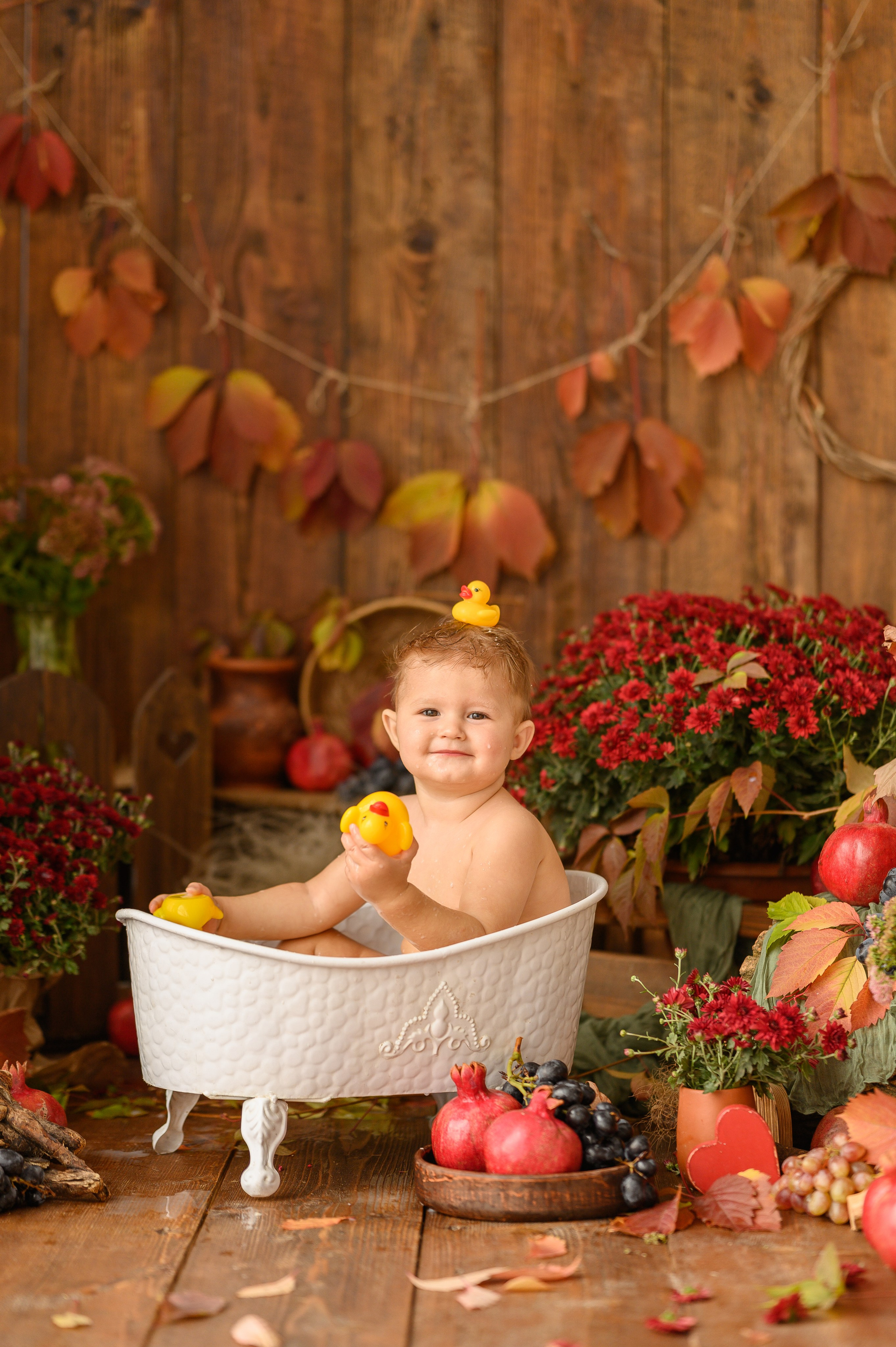 Коля и гранаты-виноград. Детский и семейный фотограф Ирина Гладких