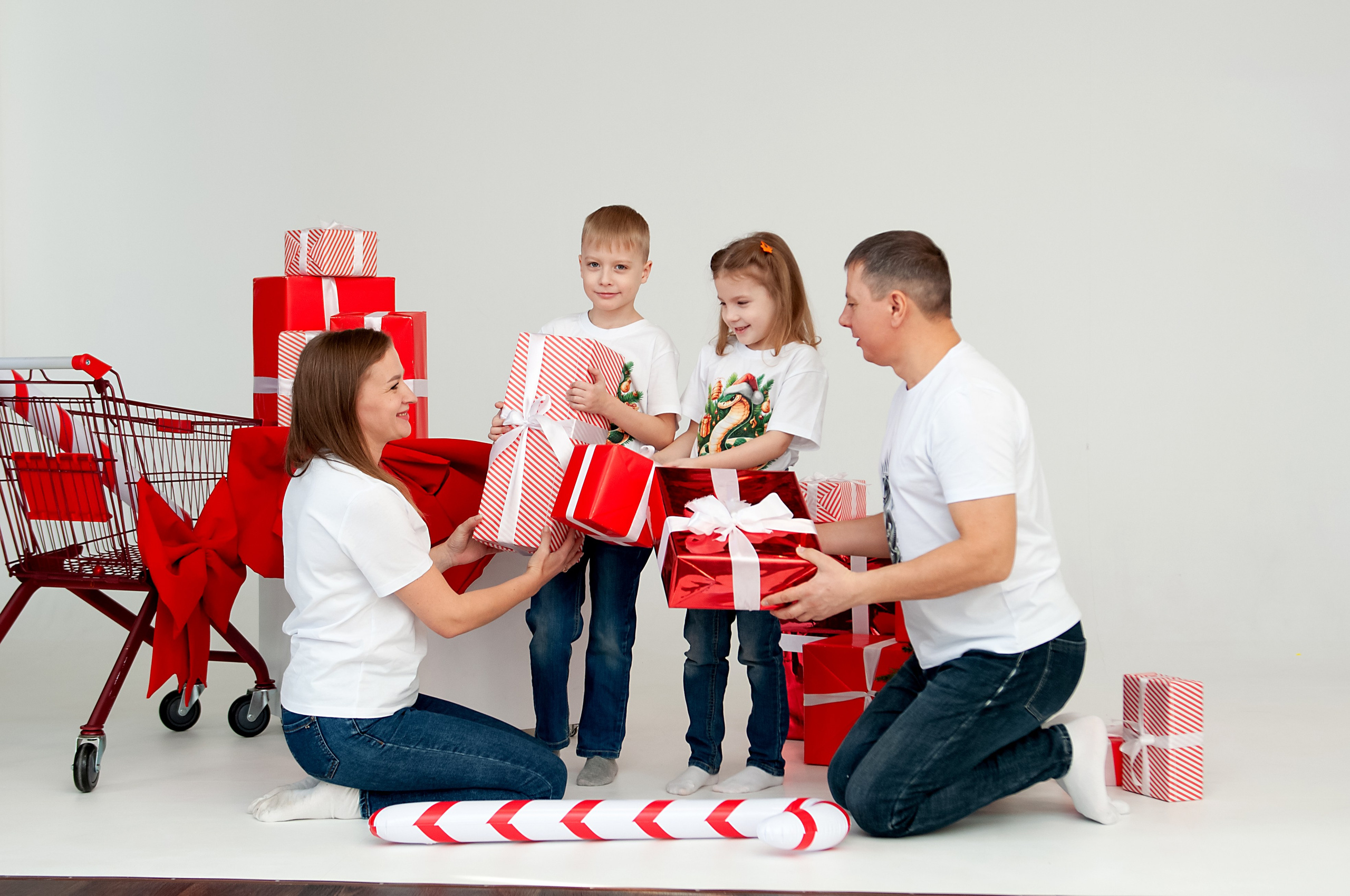 Новогодняя фотосессия для семьи Смазновых. Фотограф в Хабаровске