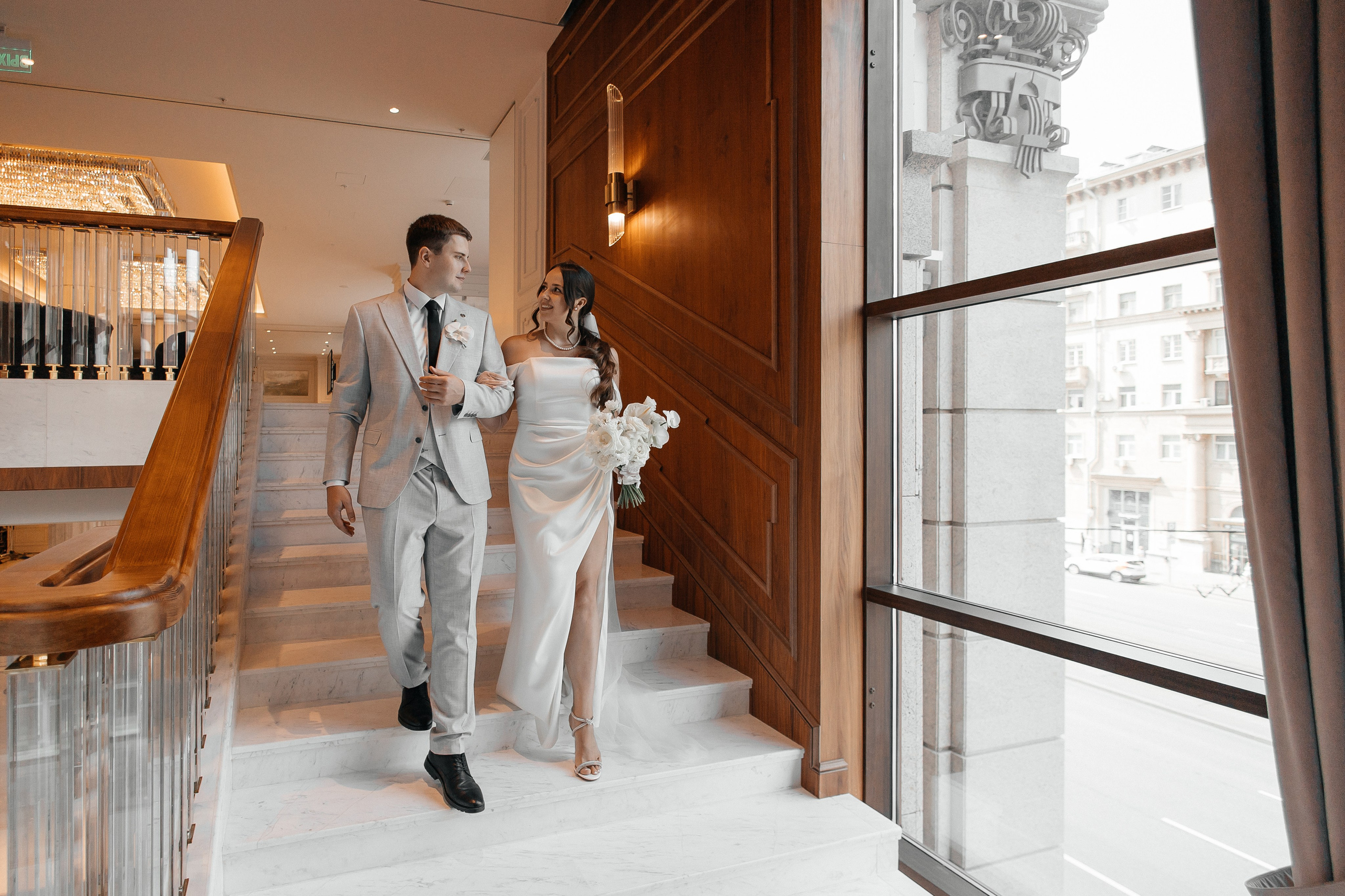 Свадебная фотосессия в отеле Marriott Imperial Plaza