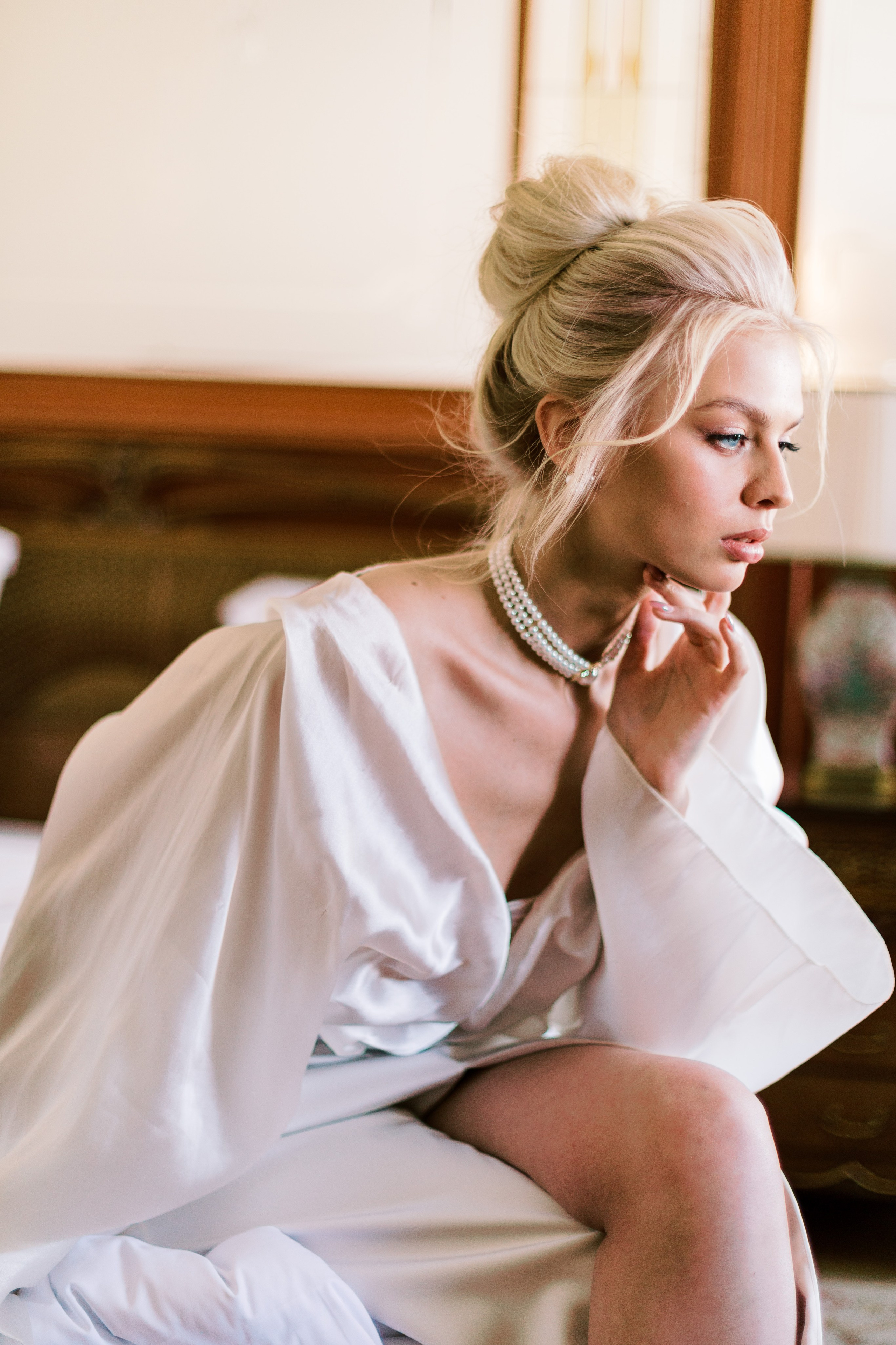 Свадебная фотосессия в Москве, отель Hotel Russo-Balt