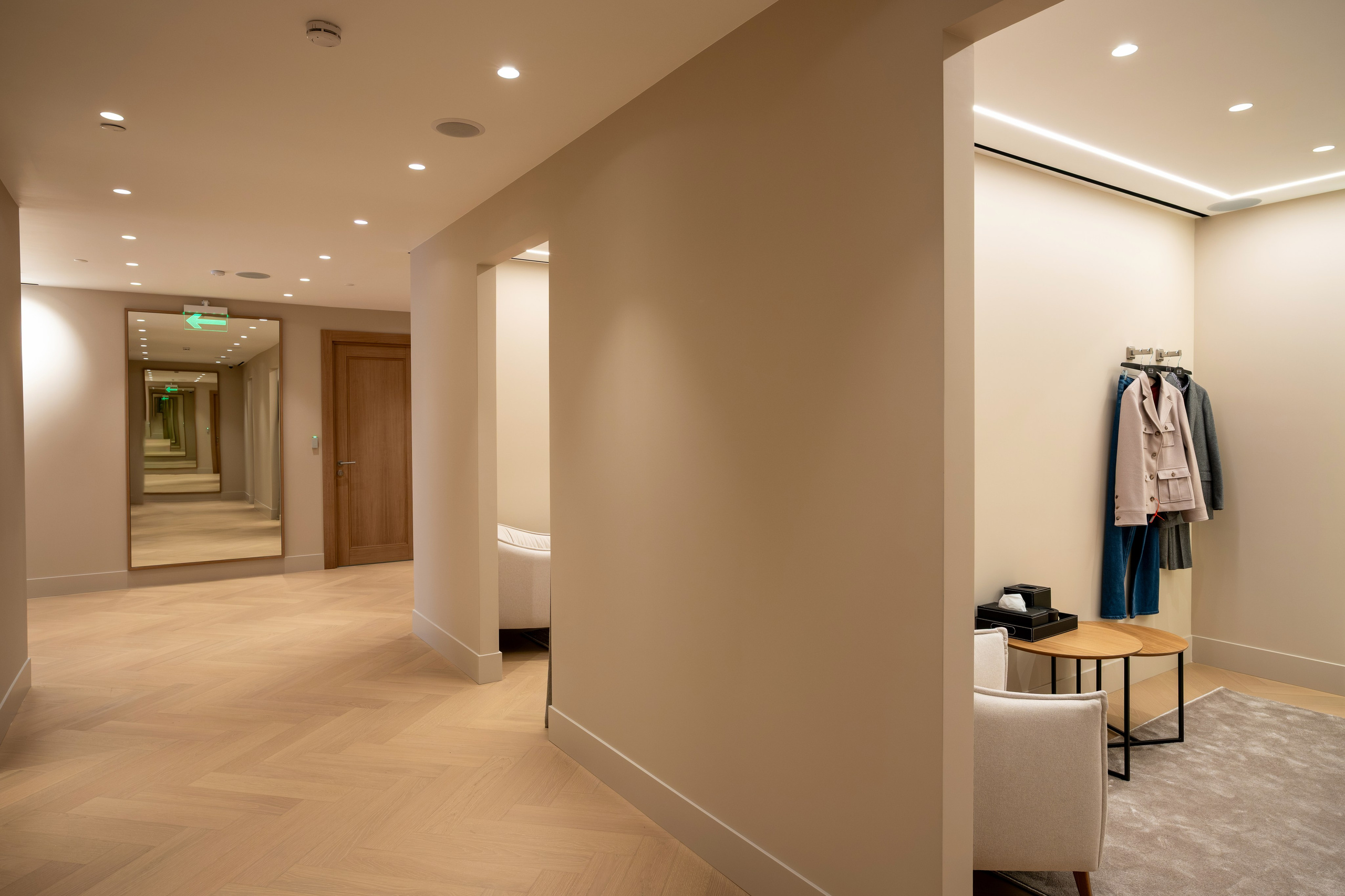 ЦУМ. Фотограф и видеограф в Тюмени Анна Жагорина, ваши фото еще не отдавали так быстро!