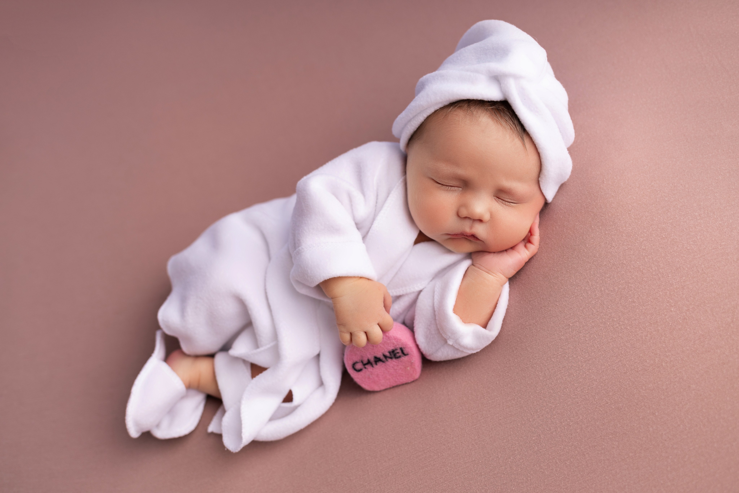 Стоимость услуг. Фотограф новорожденных малышей в Омске и Омской области Эльвира Камаева