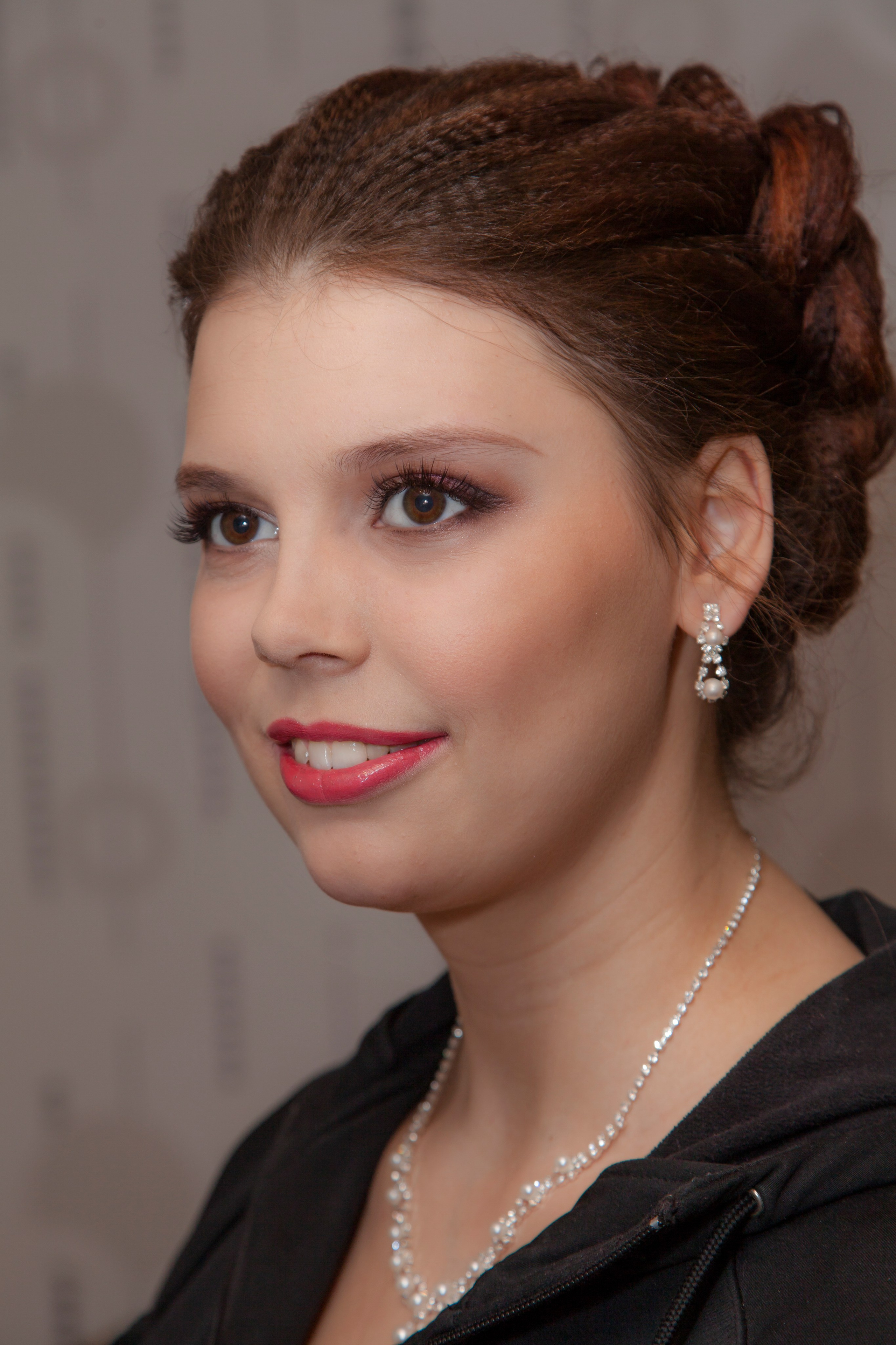 Портрет «Крупный план». Свадьбы, портретная, предметная съемка. Фотограф Александр К