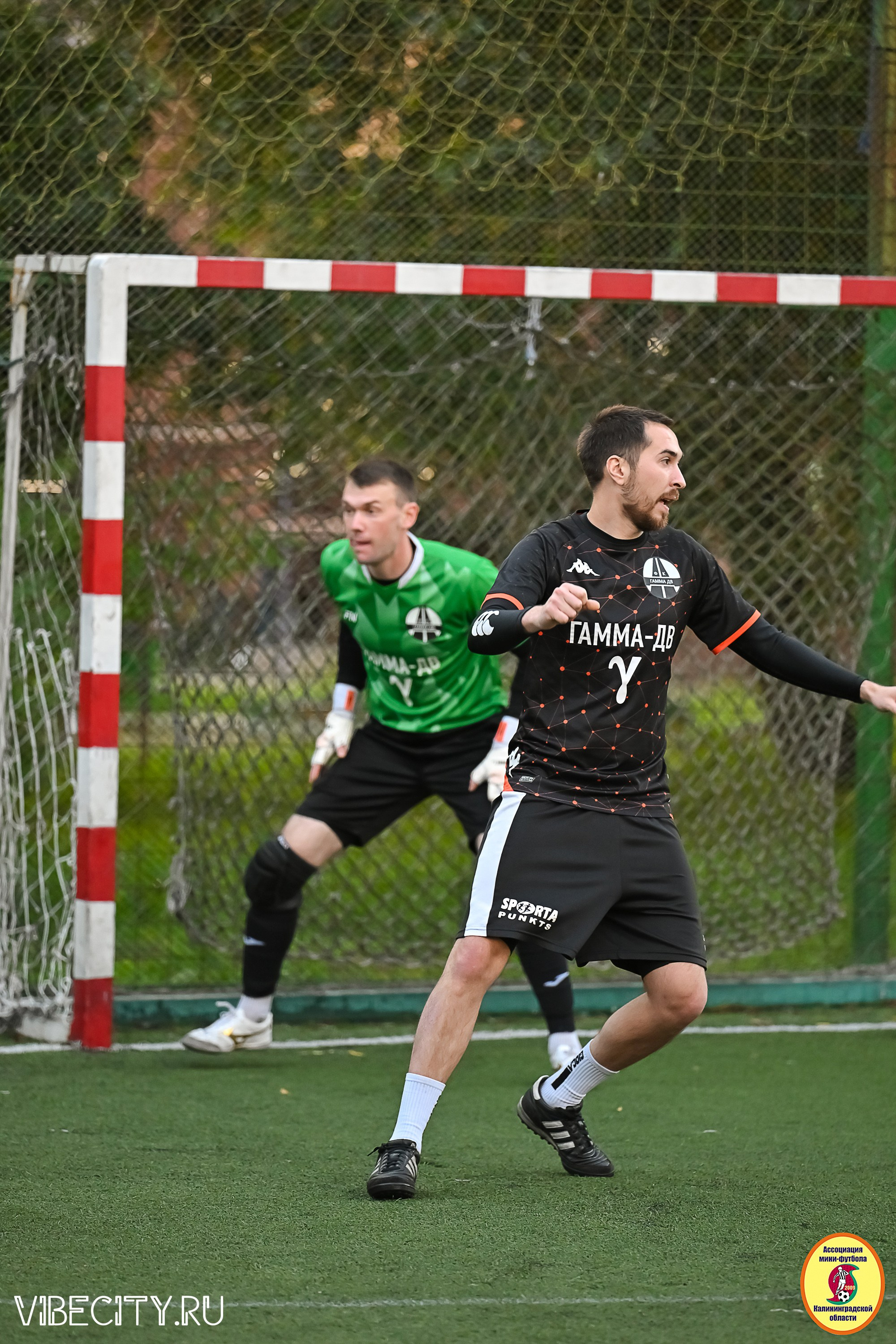ИГРЫ МИНИ-ФУТБОЛЬНОЙ И КОРПОРАТИВНОЙ ЛИГИ. VIBECITY.RU Вайб Сити Ру Фоторепортажи Фотоотчеты Калининград