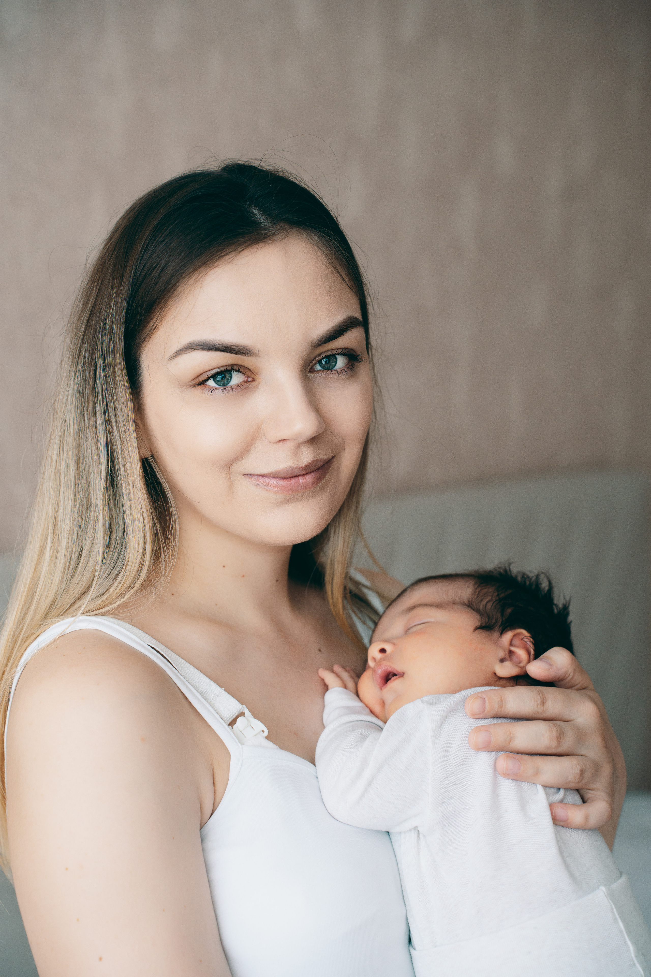 Семейная домашняя фотосессия новорожденного. Фотограф для семей и экспертов в г. Воронеж Ирина Круглова