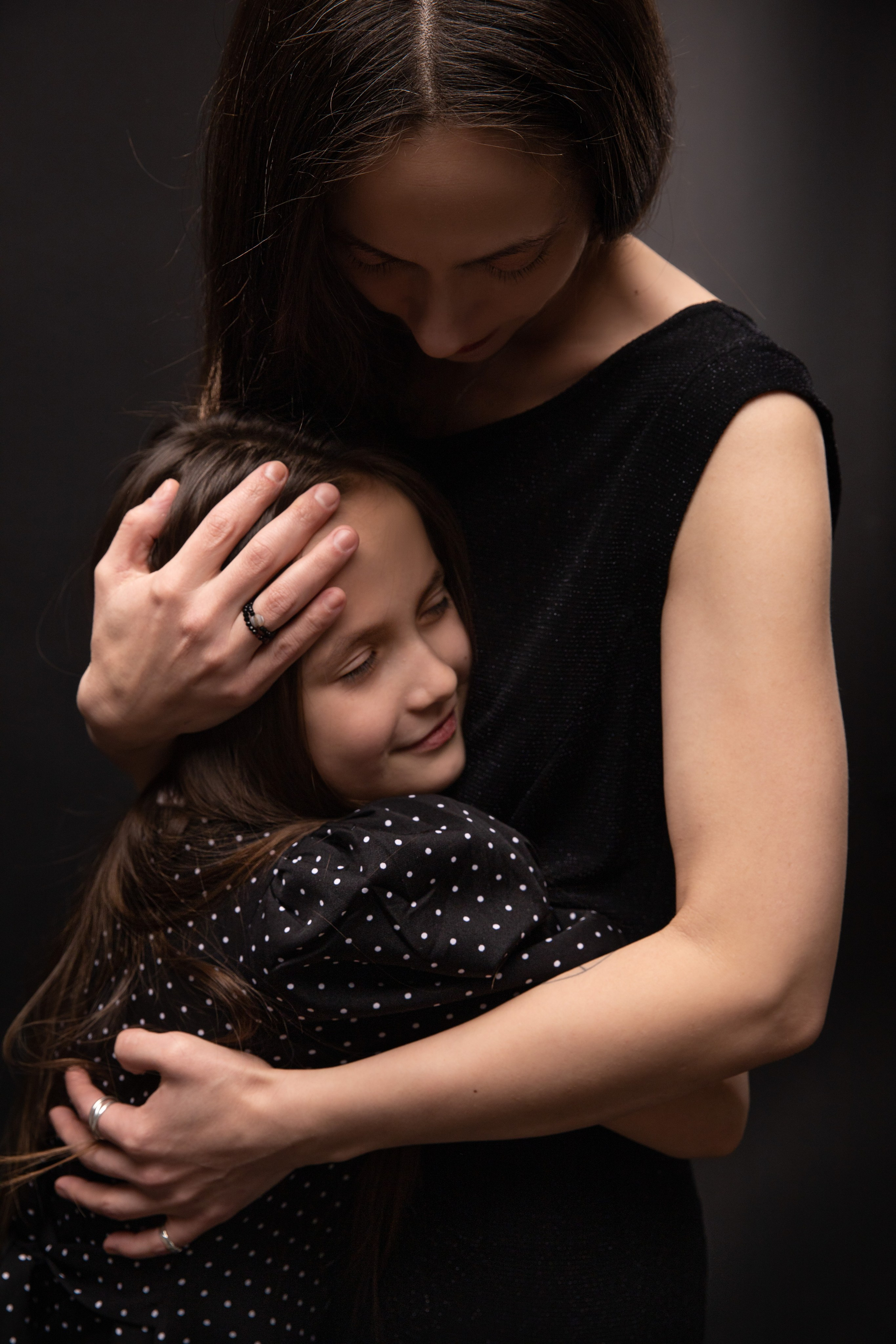 Фотосессия Мама и Дочь. Фотосессии в студии СПб Портретный фотограф — Юрий Торлопов