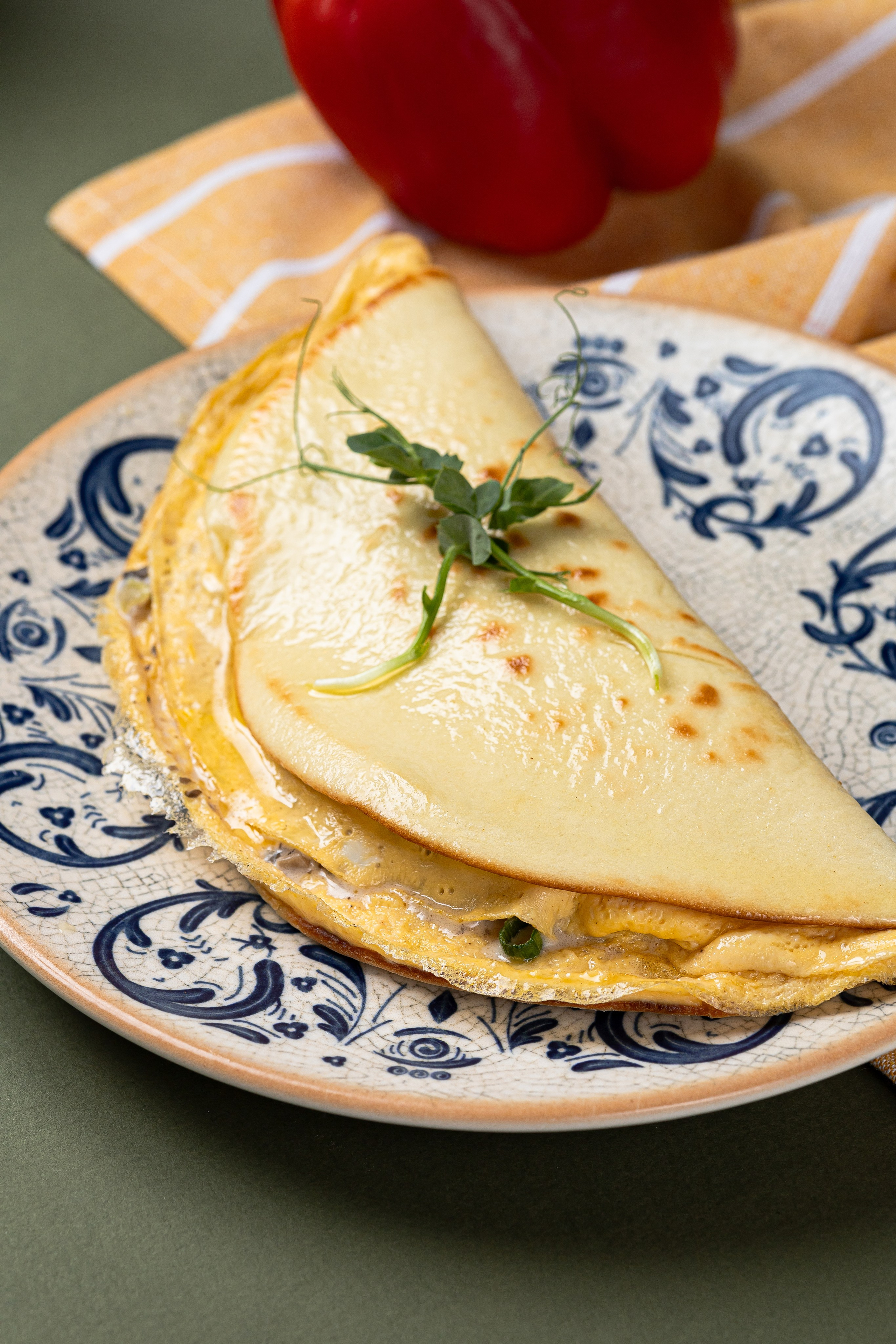 Фотосъемка блюд для социальных сетей кафе Базилик. Рекламный фуд фотограф и видеограф в Астане Алина Лысенко