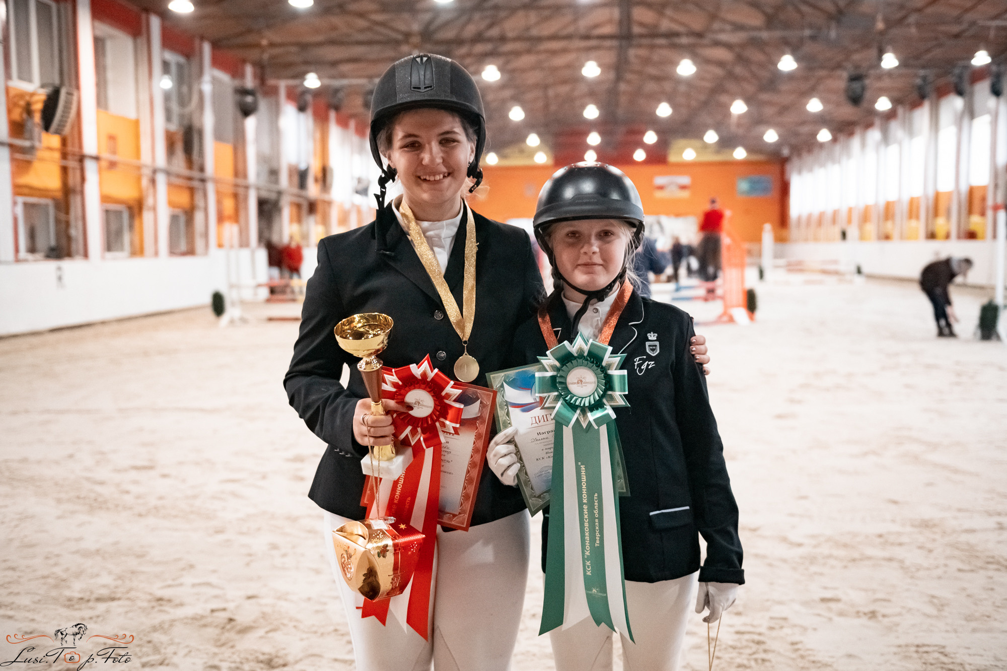 Новогодний конкур Конаковские Конюшни. Конный и фотограф с животными в Твери Топталова Люся