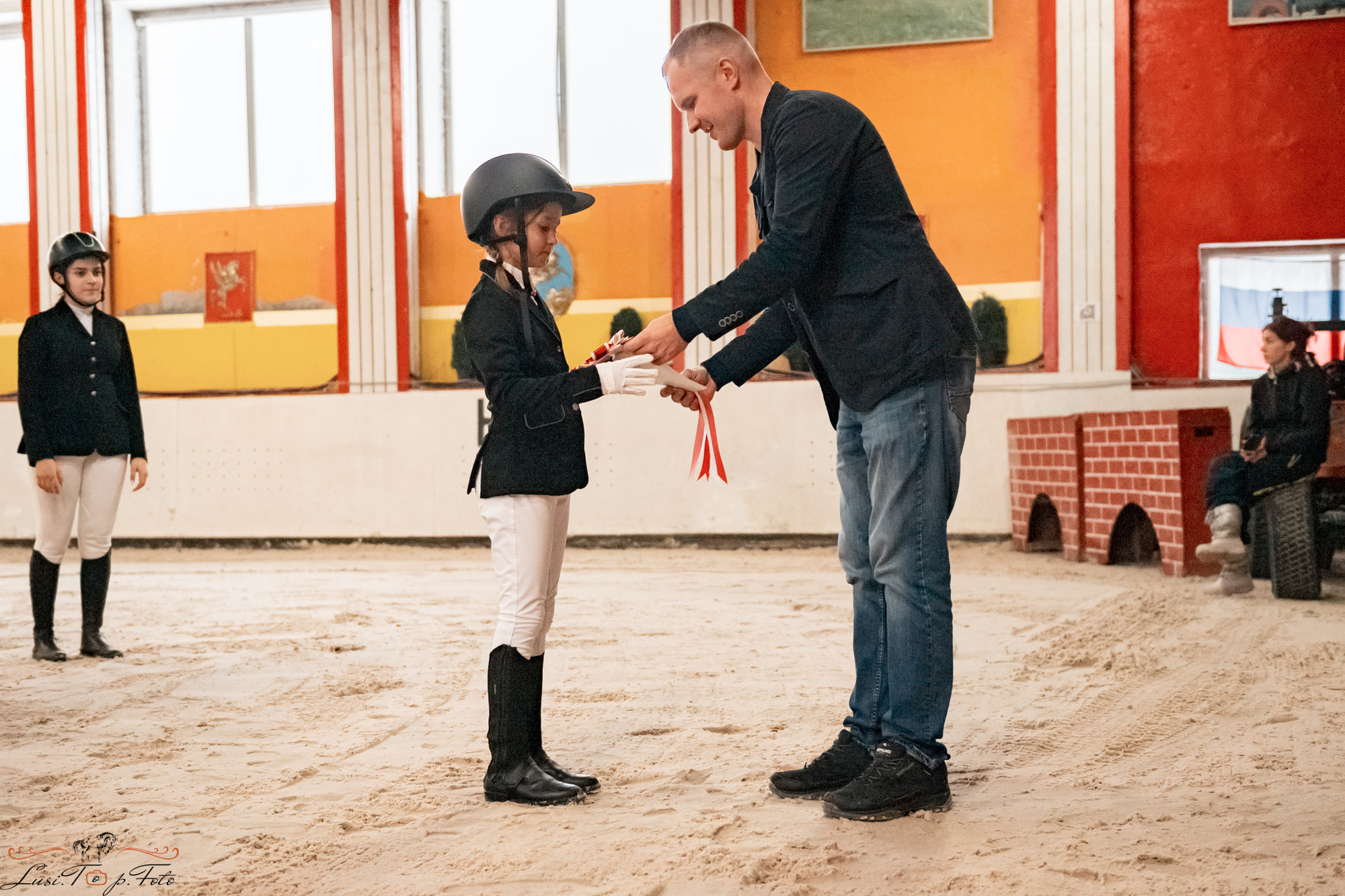 Новогодний конкур Конаковские Конюшни. Конный и фотограф с животными в Твери Топталова Люся