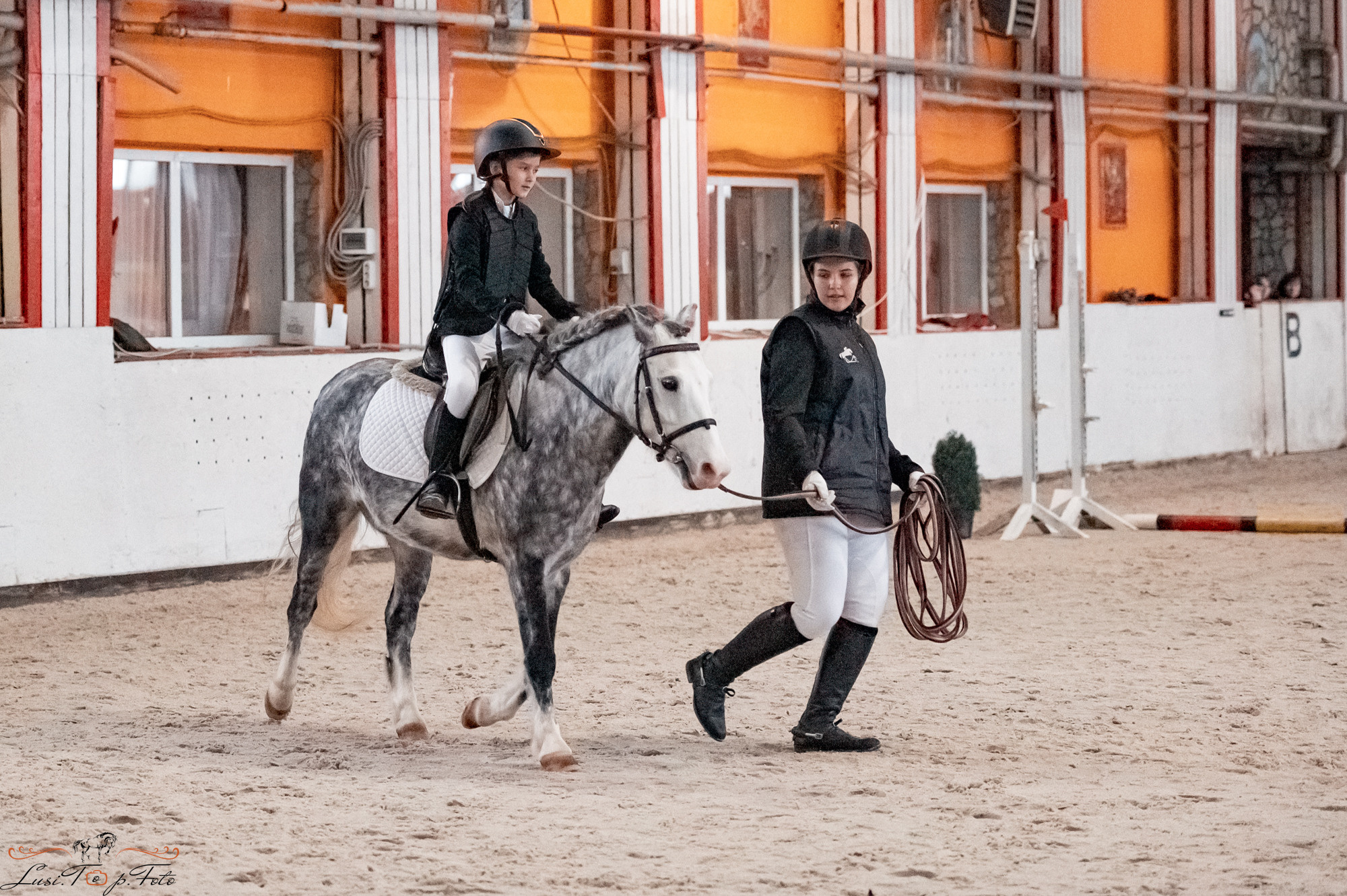 Новогодний конкур Конаковские Конюшни. Конный и фотограф с животными в Твери Топталова Люся