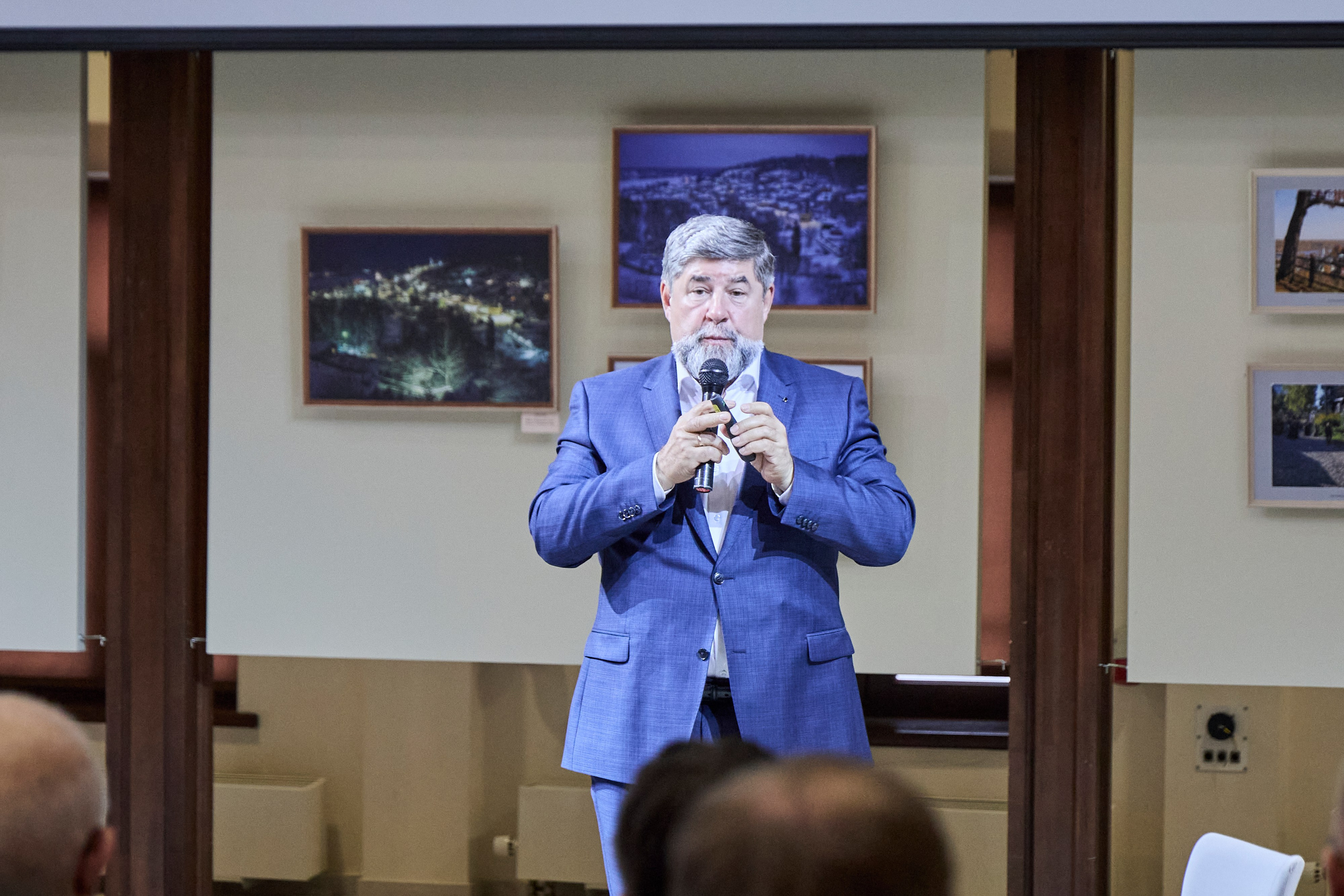 Дискуссионный клуб «Попутного ветра» | Левитановский культурный центр. Плёс. OSPhoto