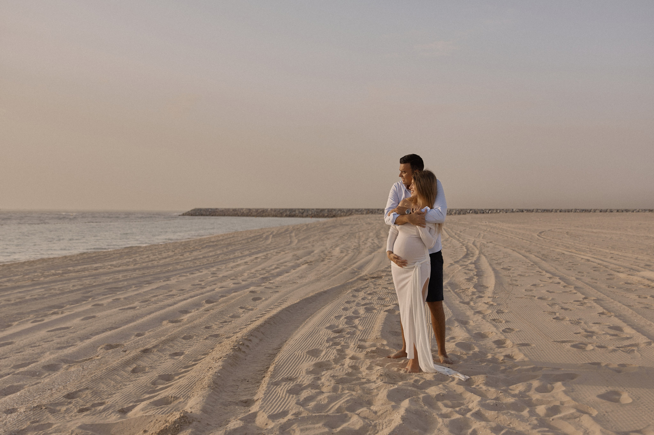 Family, Maternity & Newborn Photographer in Dubai