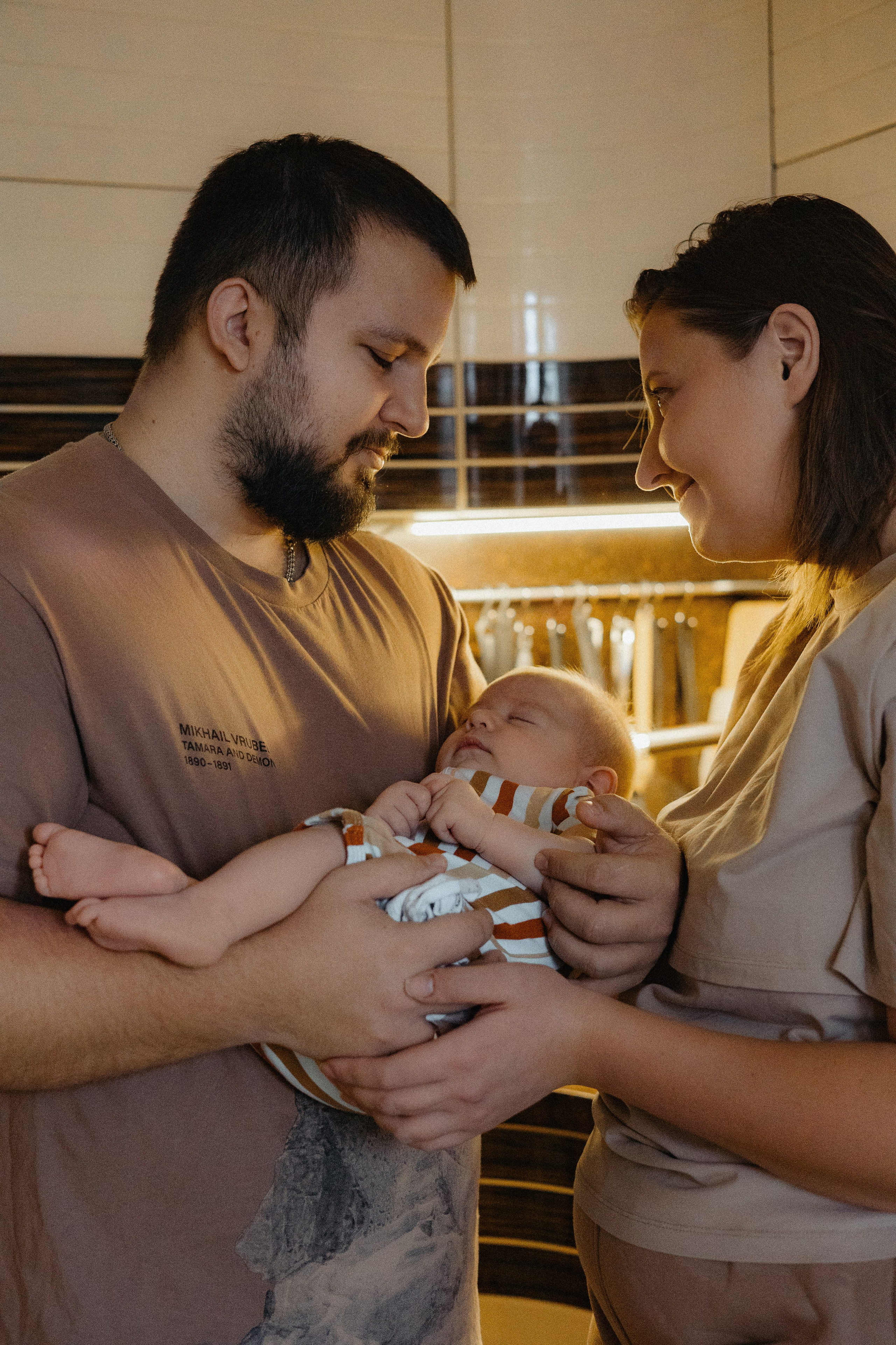 Домашняя семейная фотосессия с малышом. Портретный и семейный фотограф в Москве Мария Рослякова