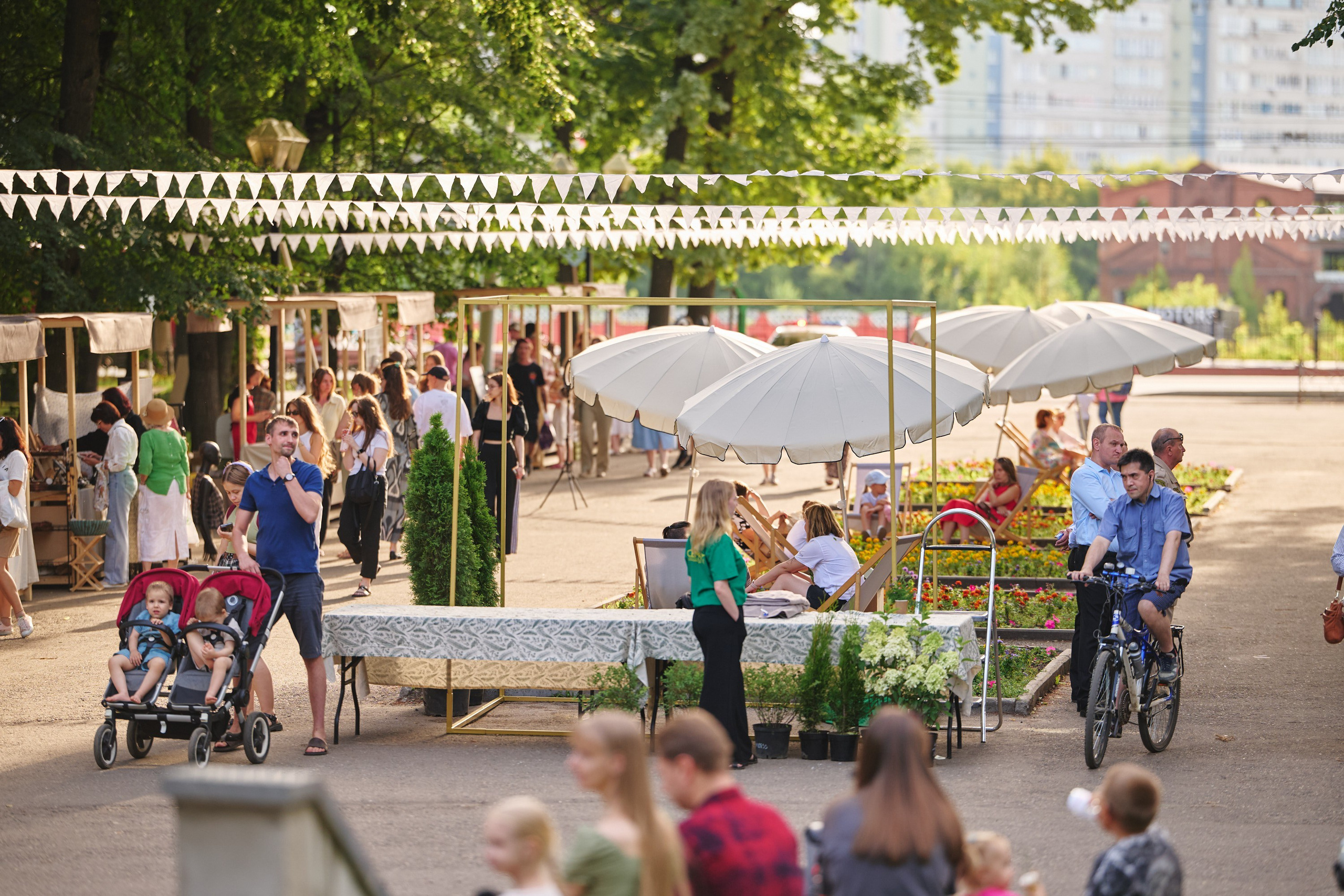 Ива фест 2025. Фотограф в Иваново: Каталожная съемка одежды и постельного белья, Wildberries
